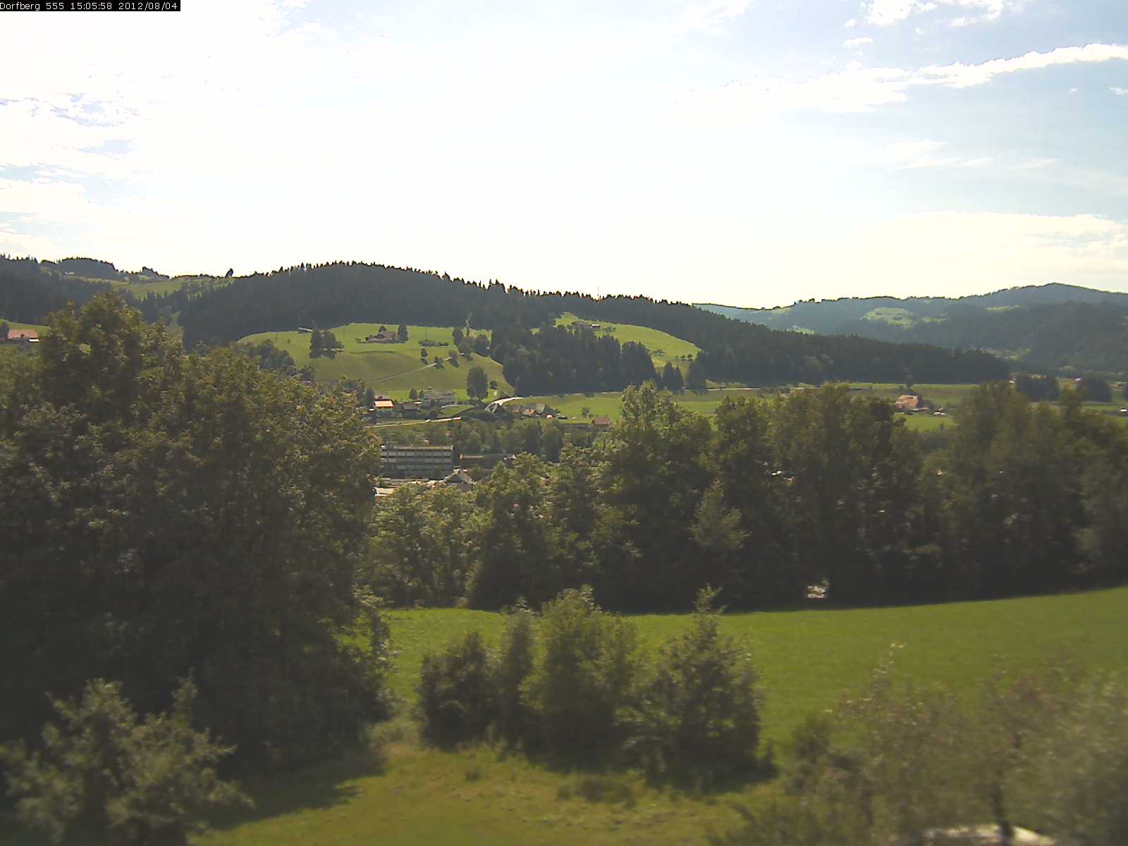 Webcam-Bild: Aussicht vom Dorfberg in Langnau 20120804-150600