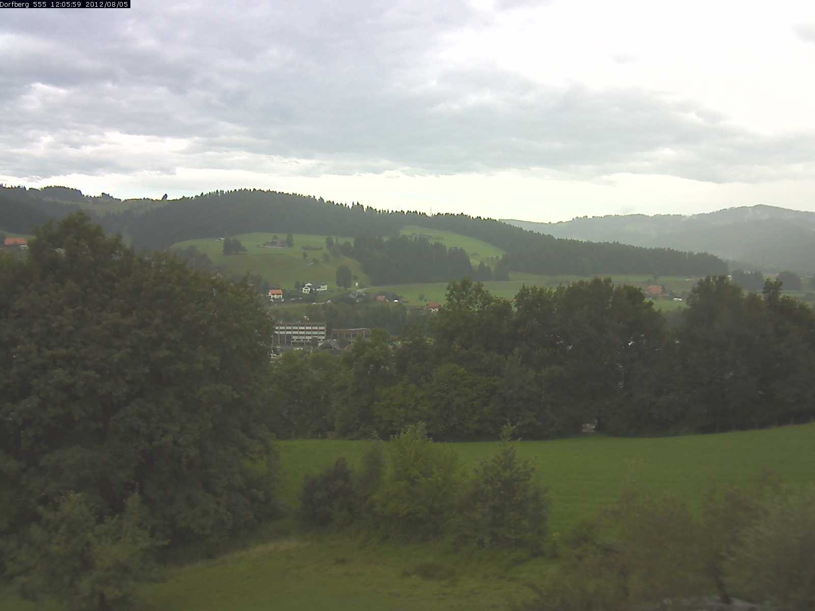 Webcam-Bild: Aussicht vom Dorfberg in Langnau 20120805-120600