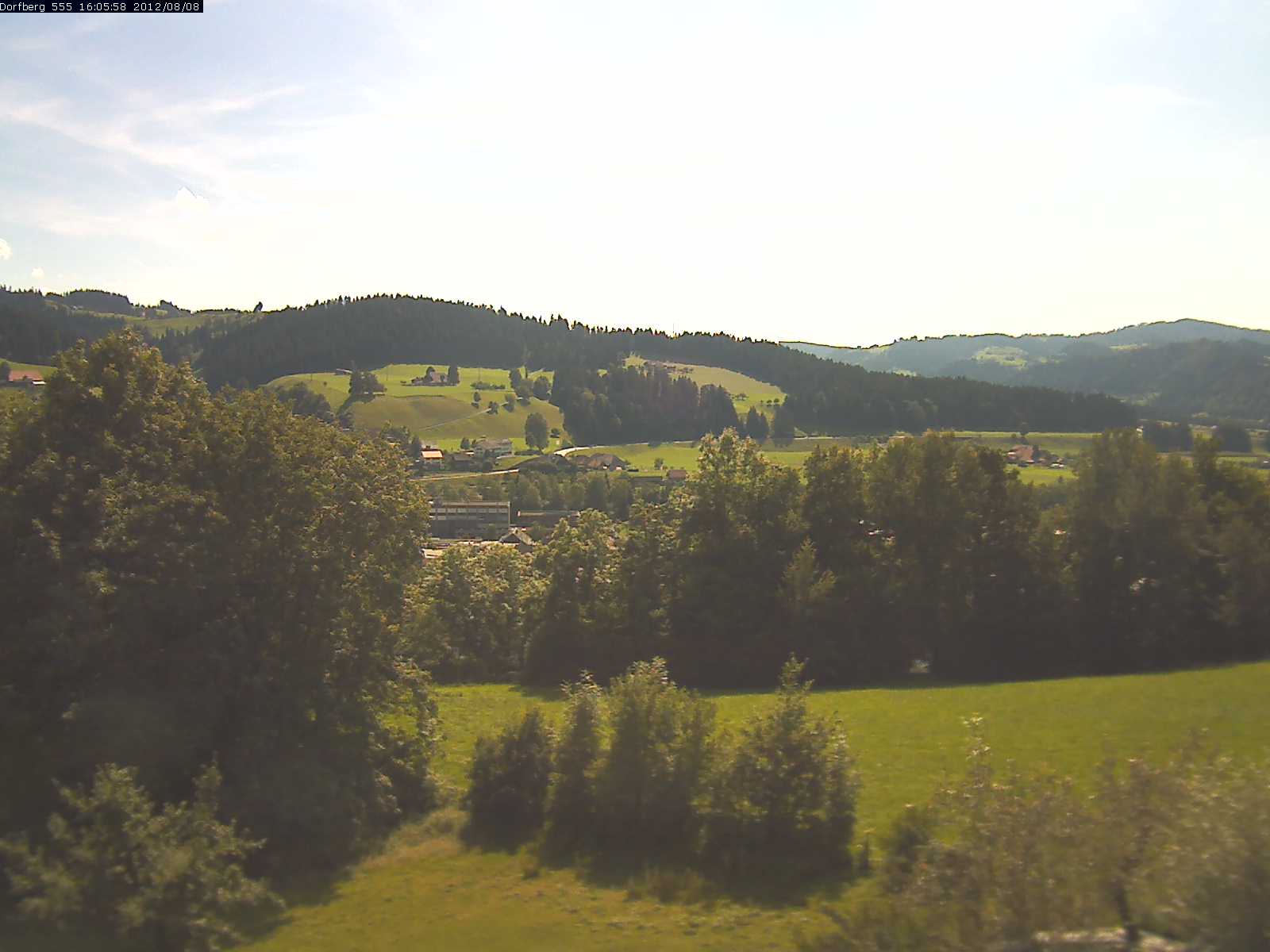 Webcam-Bild: Aussicht vom Dorfberg in Langnau 20120808-160600