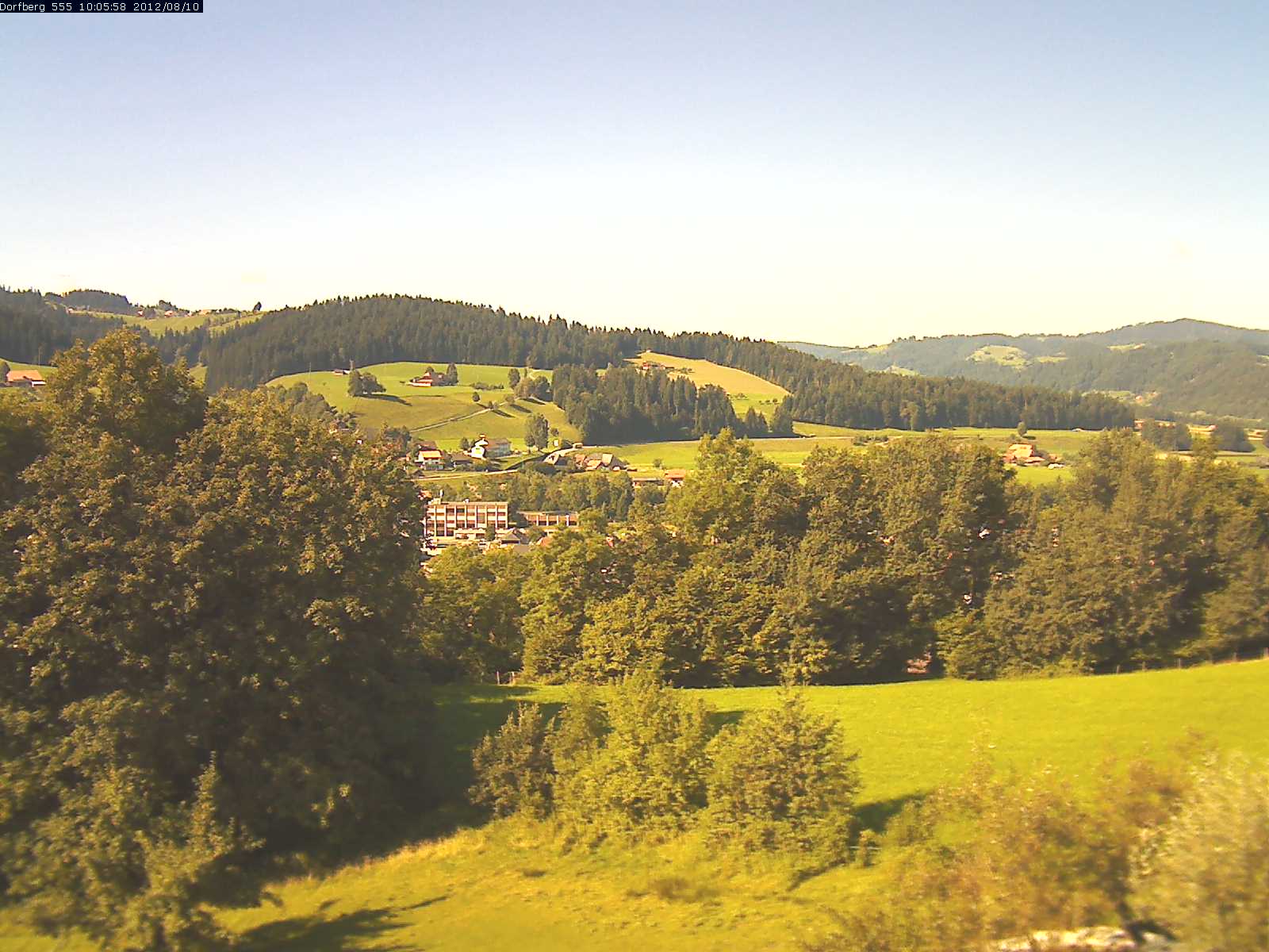Webcam-Bild: Aussicht vom Dorfberg in Langnau 20120810-100600