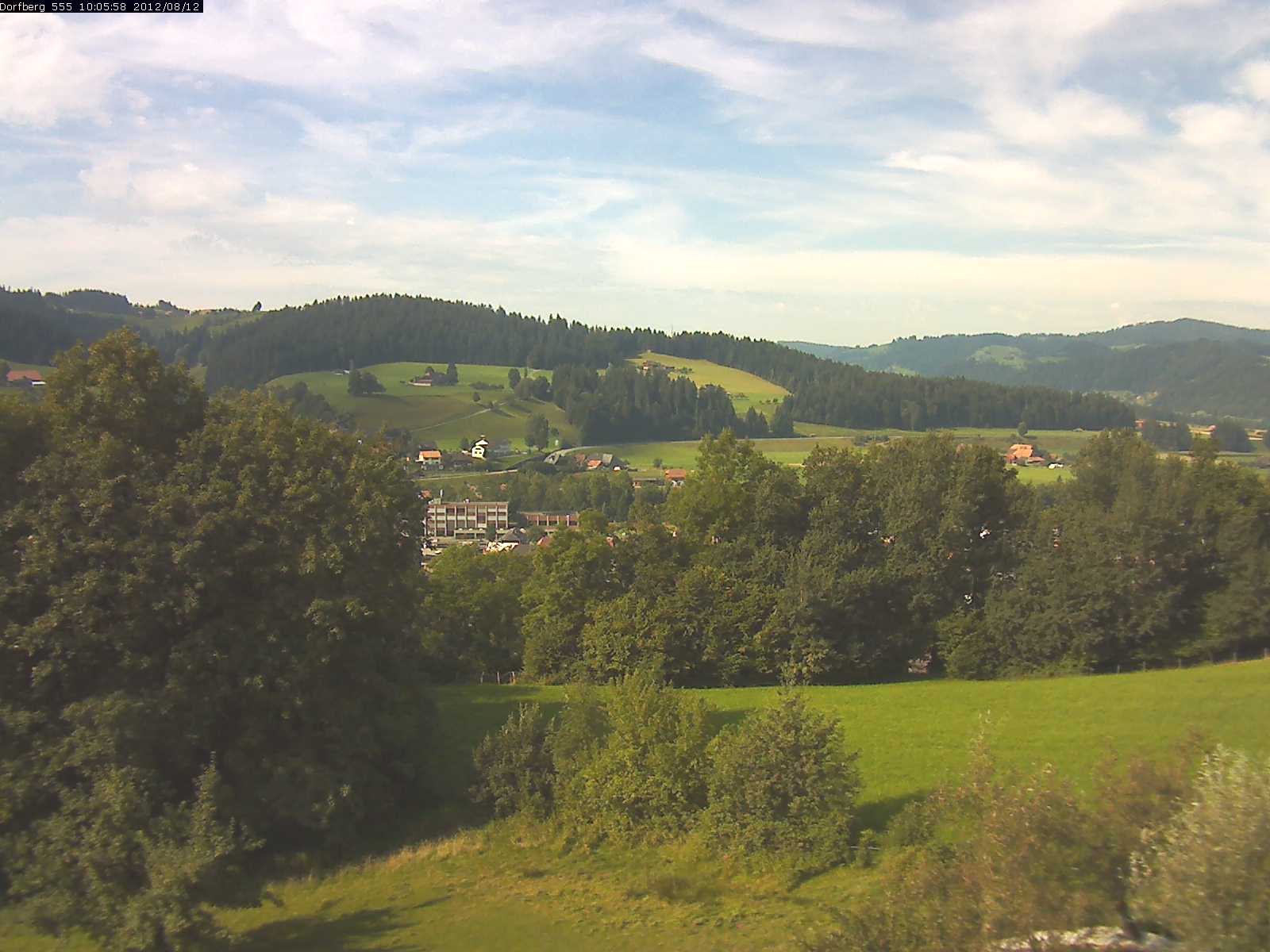 Webcam-Bild: Aussicht vom Dorfberg in Langnau 20120812-100600
