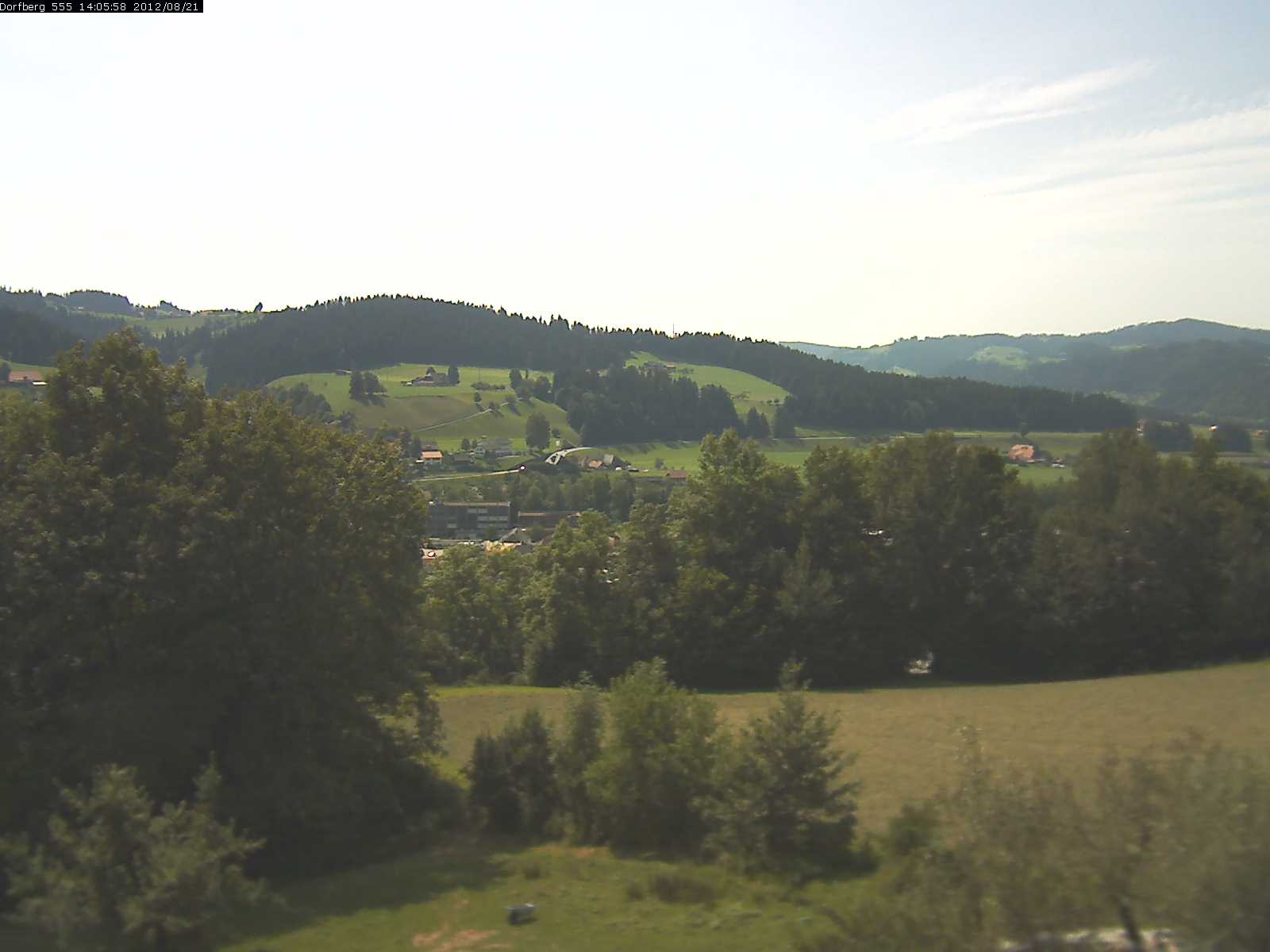 Webcam-Bild: Aussicht vom Dorfberg in Langnau 20120821-140600