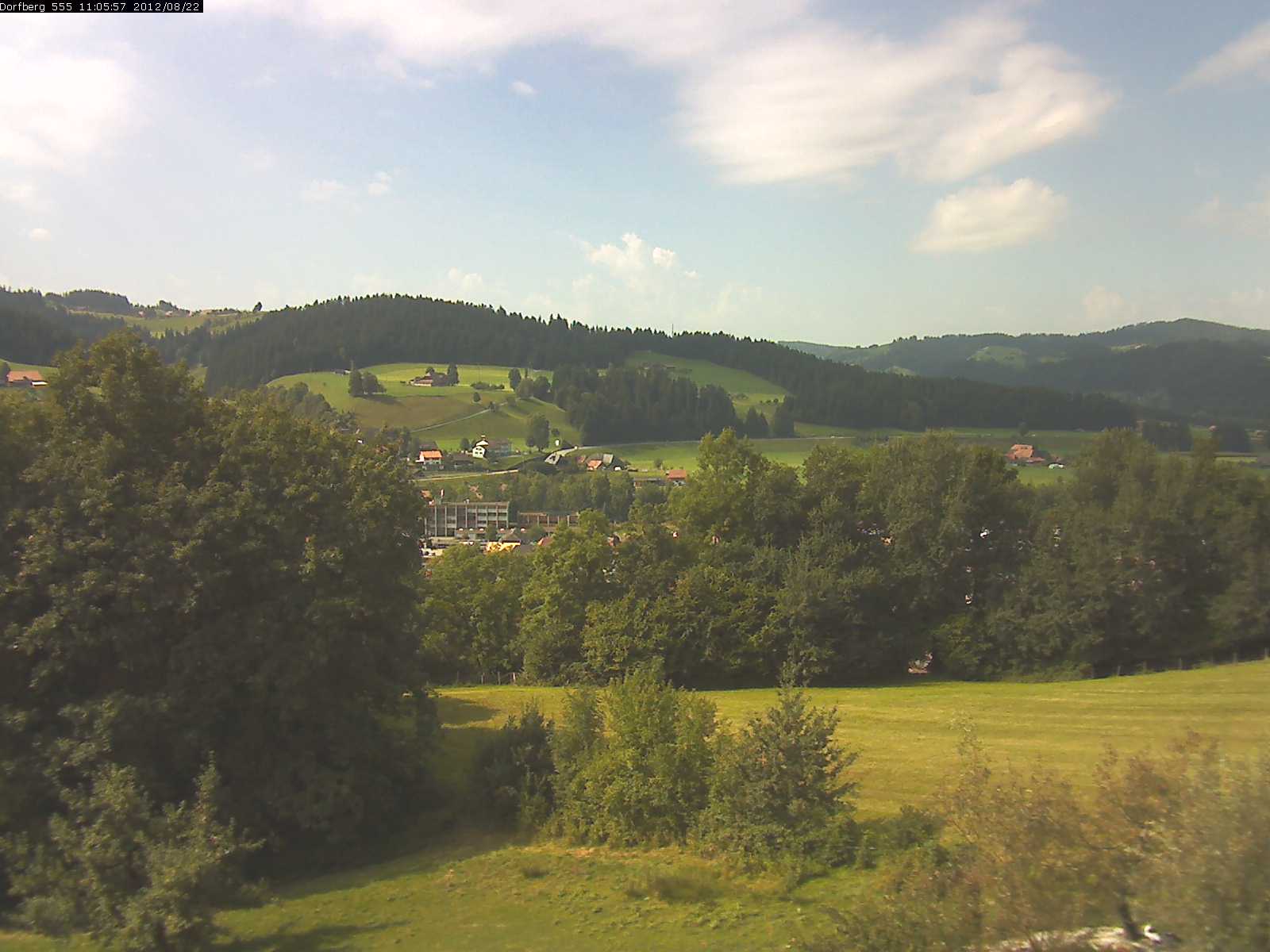 Webcam-Bild: Aussicht vom Dorfberg in Langnau 20120822-110600