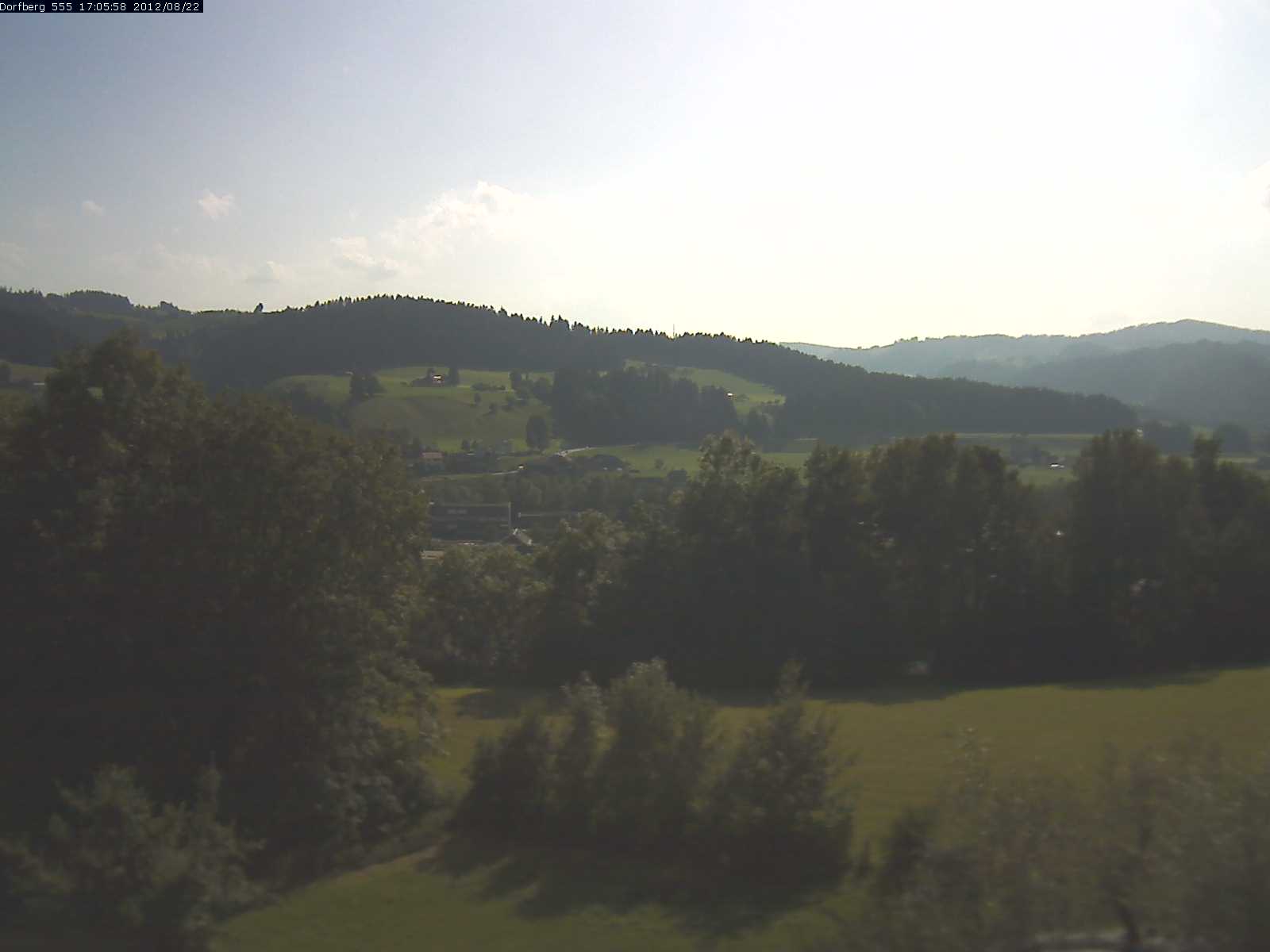 Webcam-Bild: Aussicht vom Dorfberg in Langnau 20120822-170600