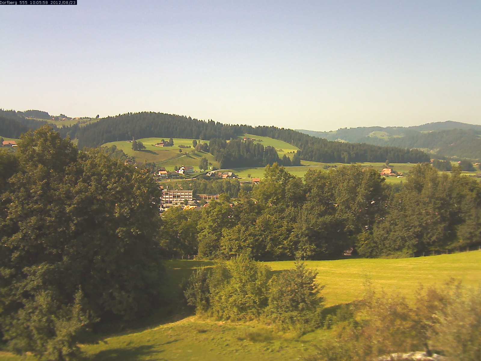 Webcam-Bild: Aussicht vom Dorfberg in Langnau 20120823-100600