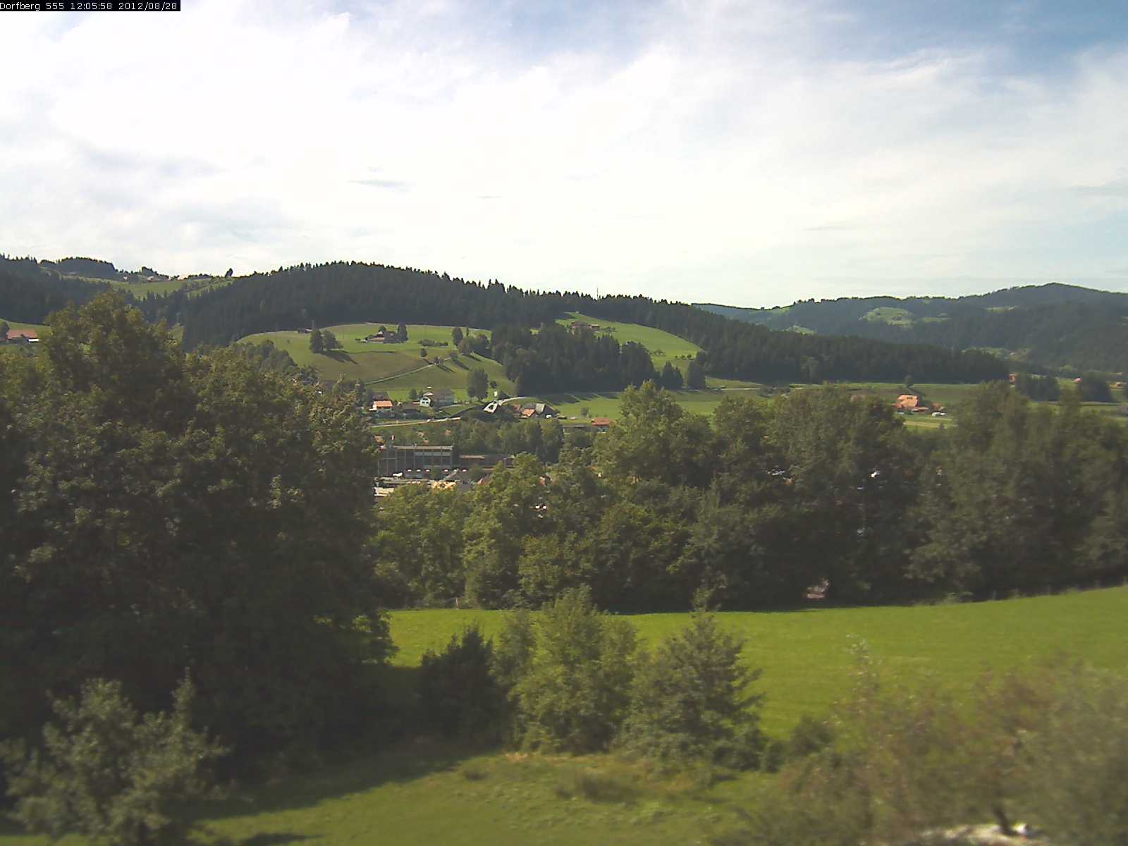 Webcam-Bild: Aussicht vom Dorfberg in Langnau 20120828-120600