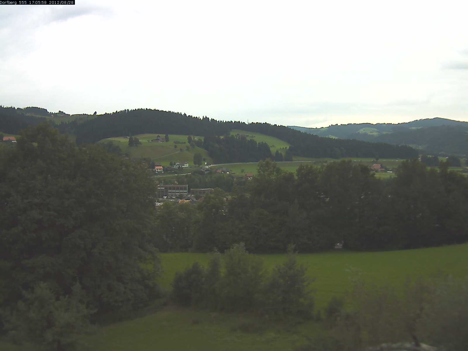 Webcam-Bild: Aussicht vom Dorfberg in Langnau 20120828-170600