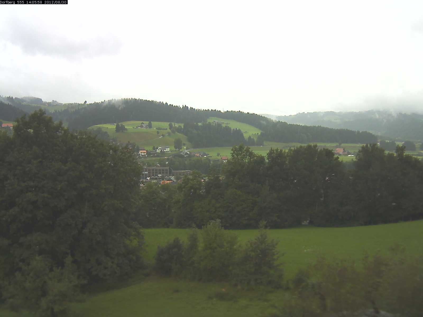 Webcam-Bild: Aussicht vom Dorfberg in Langnau 20120830-140600