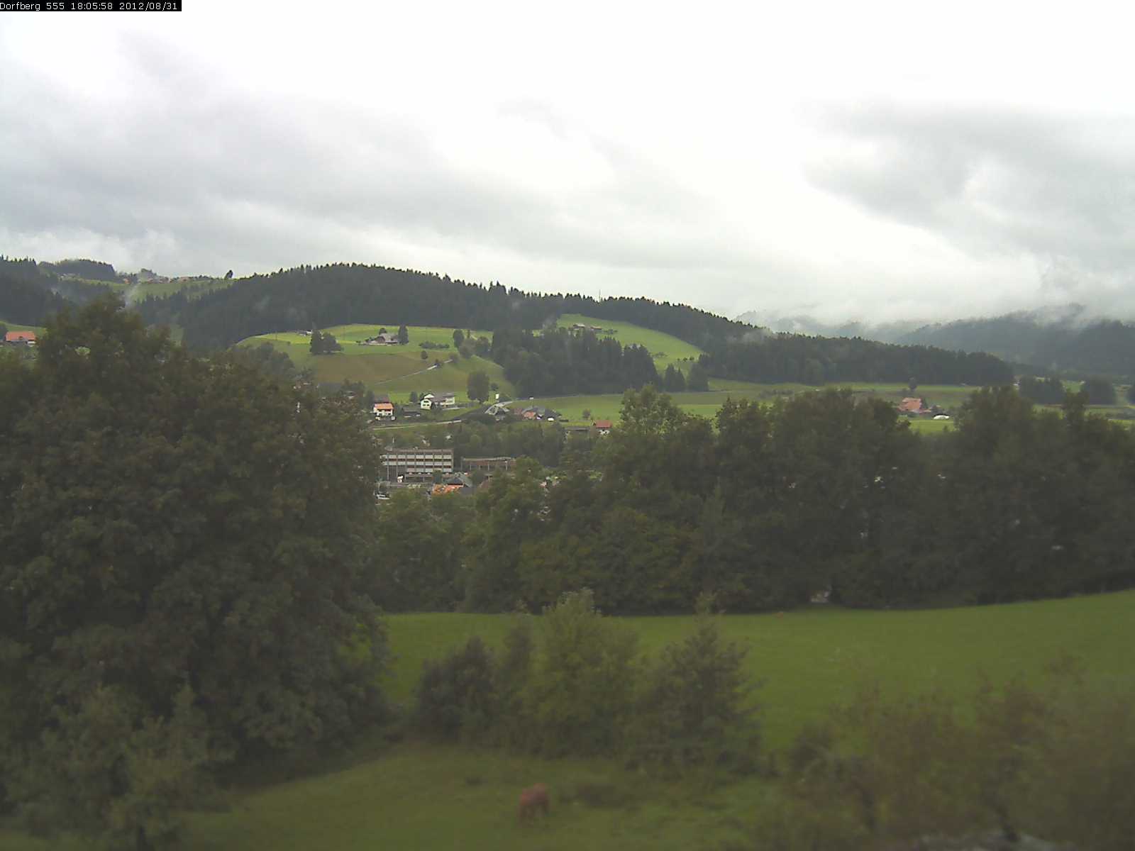 Webcam-Bild: Aussicht vom Dorfberg in Langnau 20120831-180600