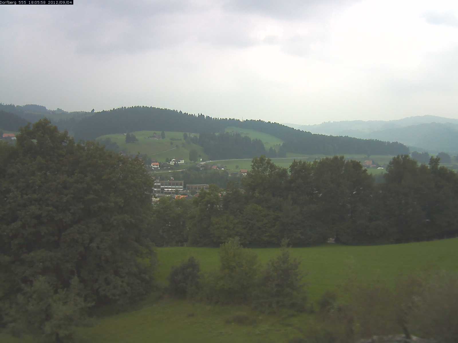 Webcam-Bild: Aussicht vom Dorfberg in Langnau 20120904-180600