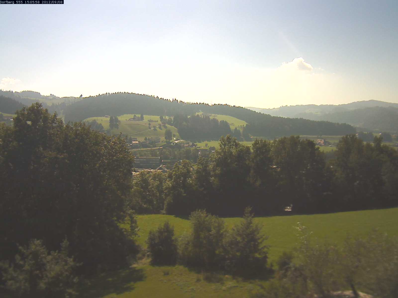 Webcam-Bild: Aussicht vom Dorfberg in Langnau 20120908-150600