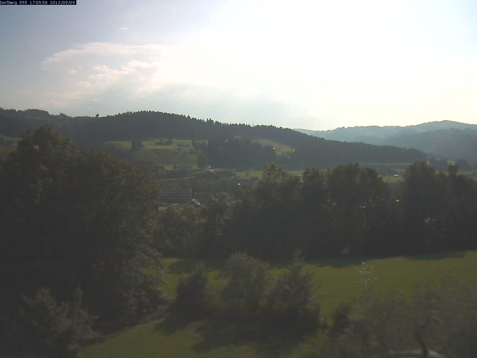 Webcam-Bild: Aussicht vom Dorfberg in Langnau 20120909-170600