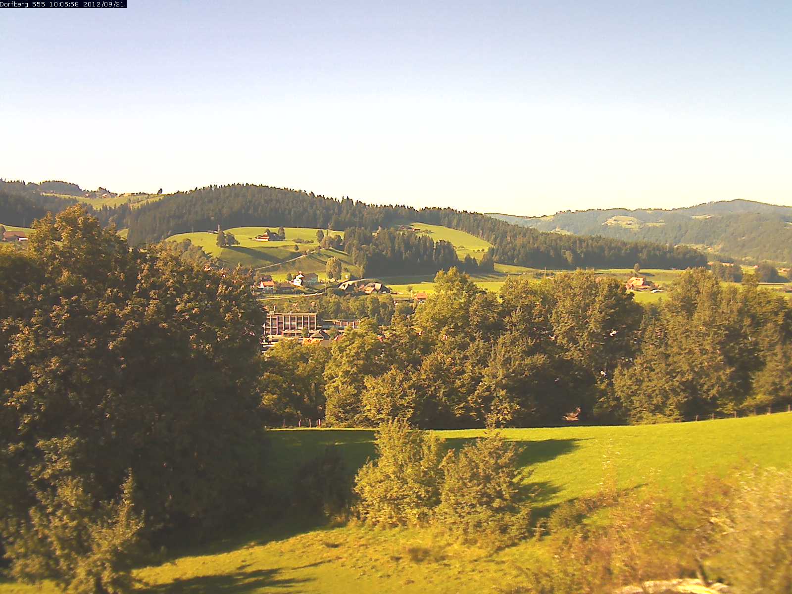Webcam-Bild: Aussicht vom Dorfberg in Langnau 20120921-100600