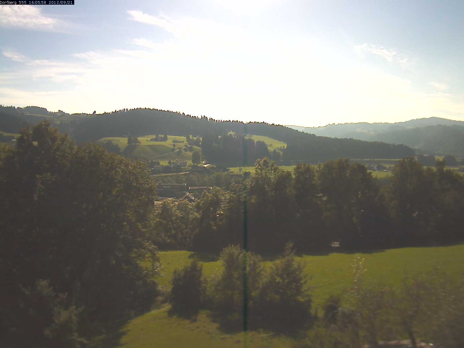 Webcam-Bild: Aussicht vom Dorfberg in Langnau 20120921-160600