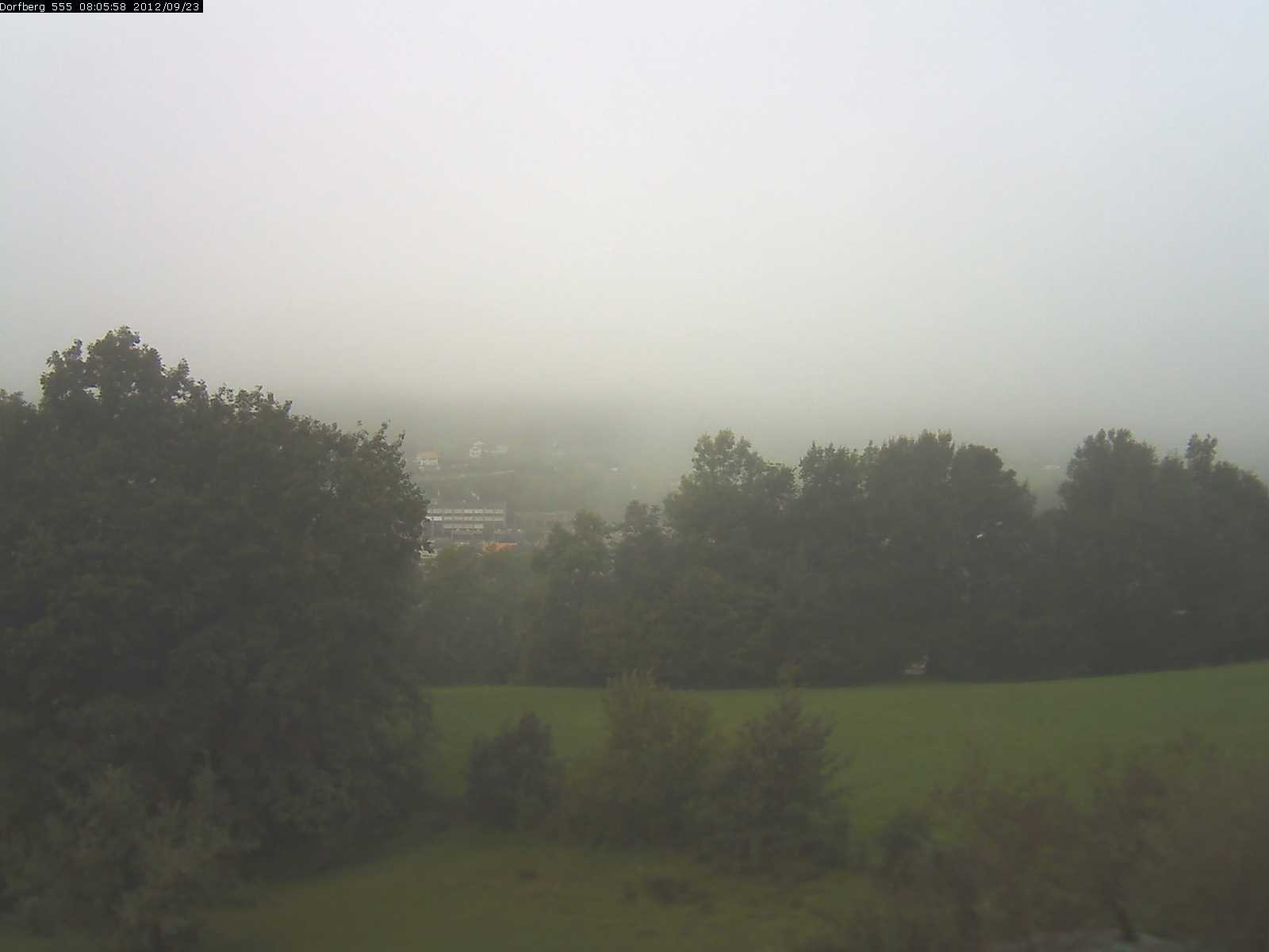 Webcam-Bild: Aussicht vom Dorfberg in Langnau 20120923-080600