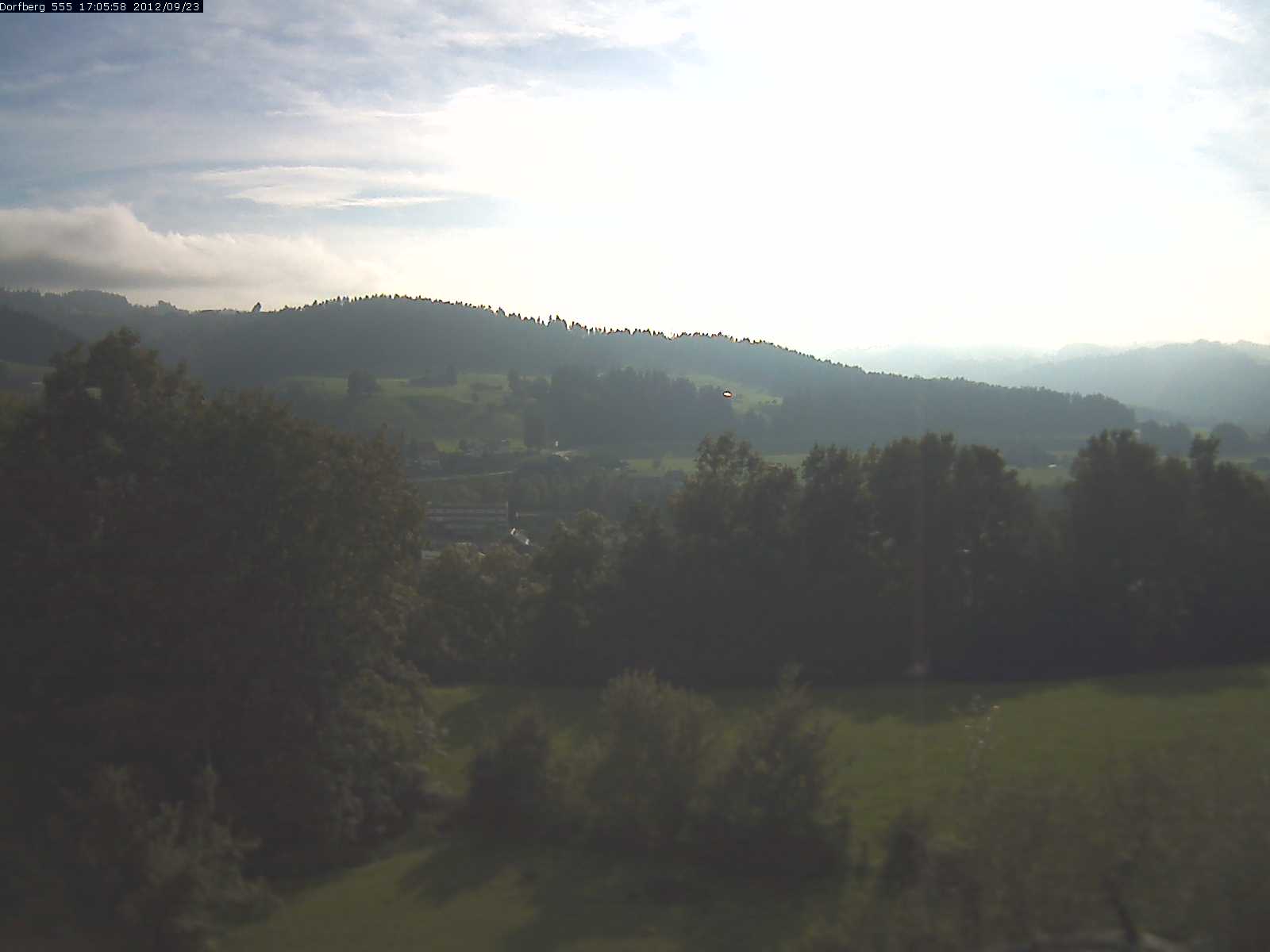 Webcam-Bild: Aussicht vom Dorfberg in Langnau 20120923-170600