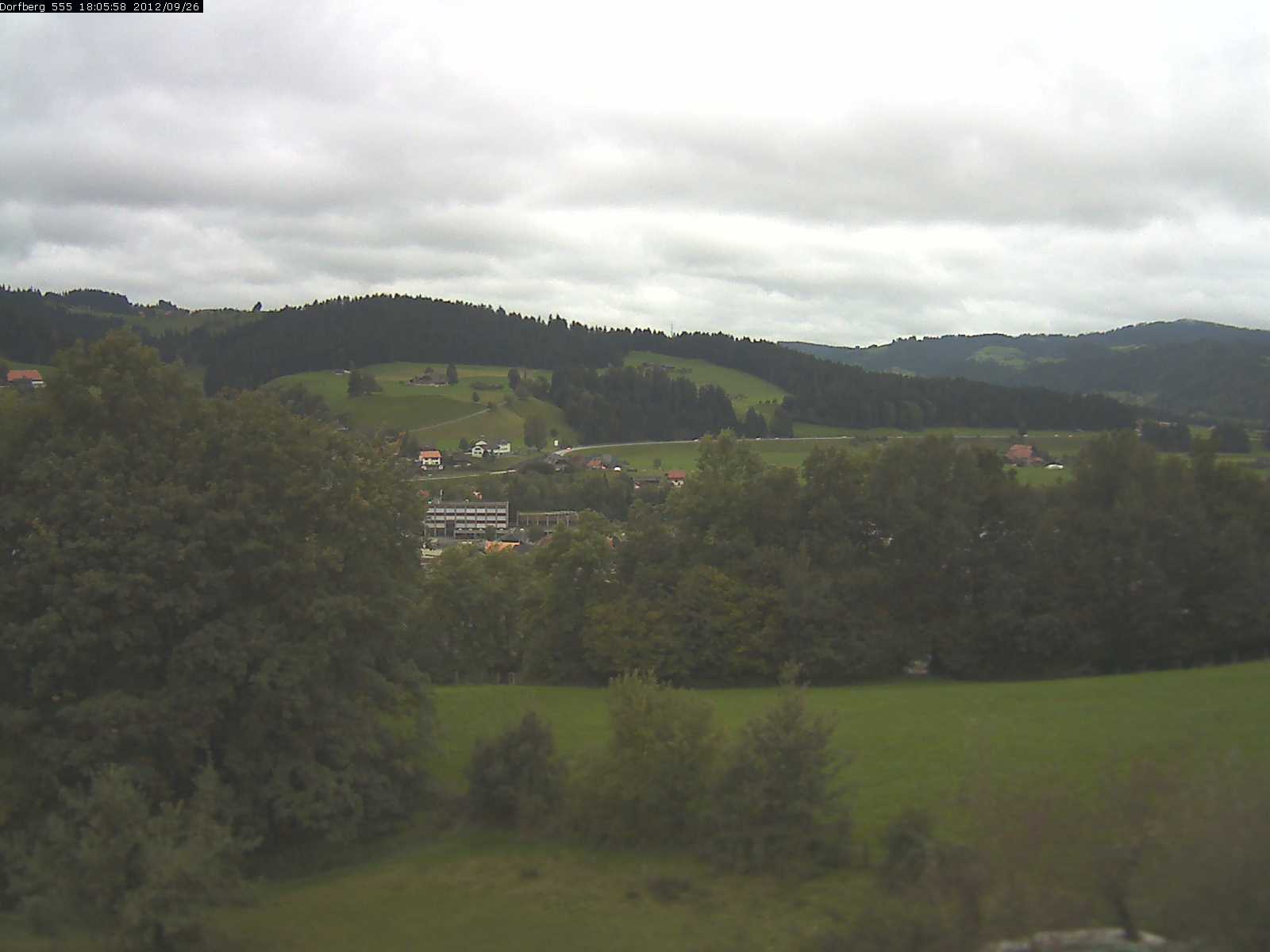 Webcam-Bild: Aussicht vom Dorfberg in Langnau 20120926-180600