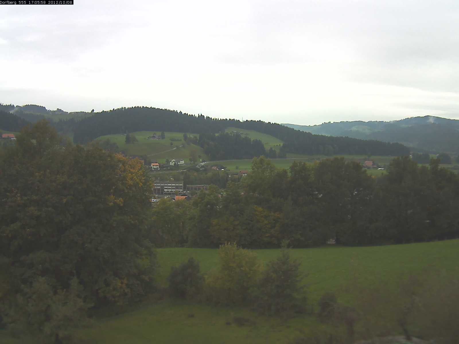 Webcam-Bild: Aussicht vom Dorfberg in Langnau 20121008-170600