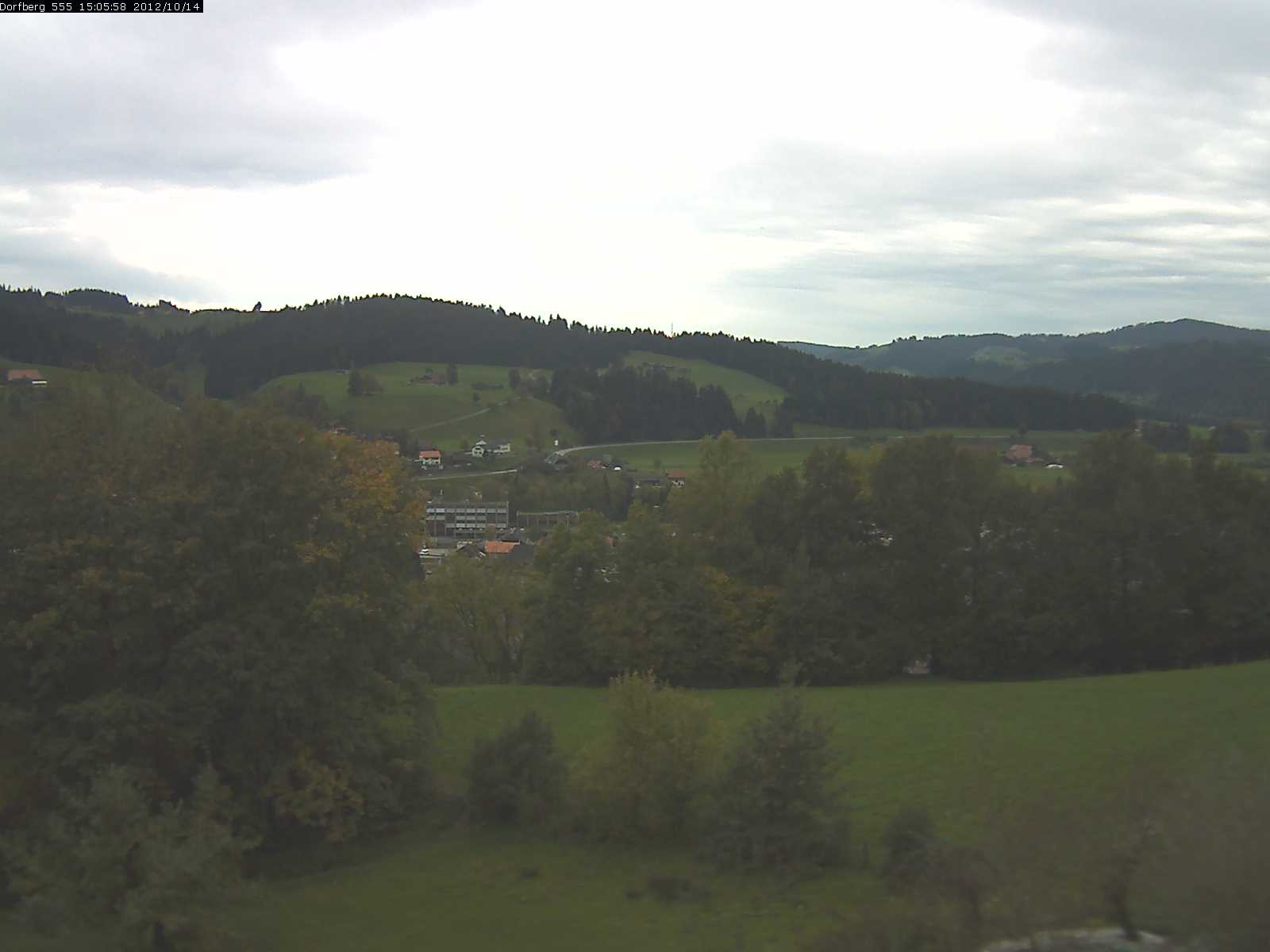 Webcam-Bild: Aussicht vom Dorfberg in Langnau 20121014-150600