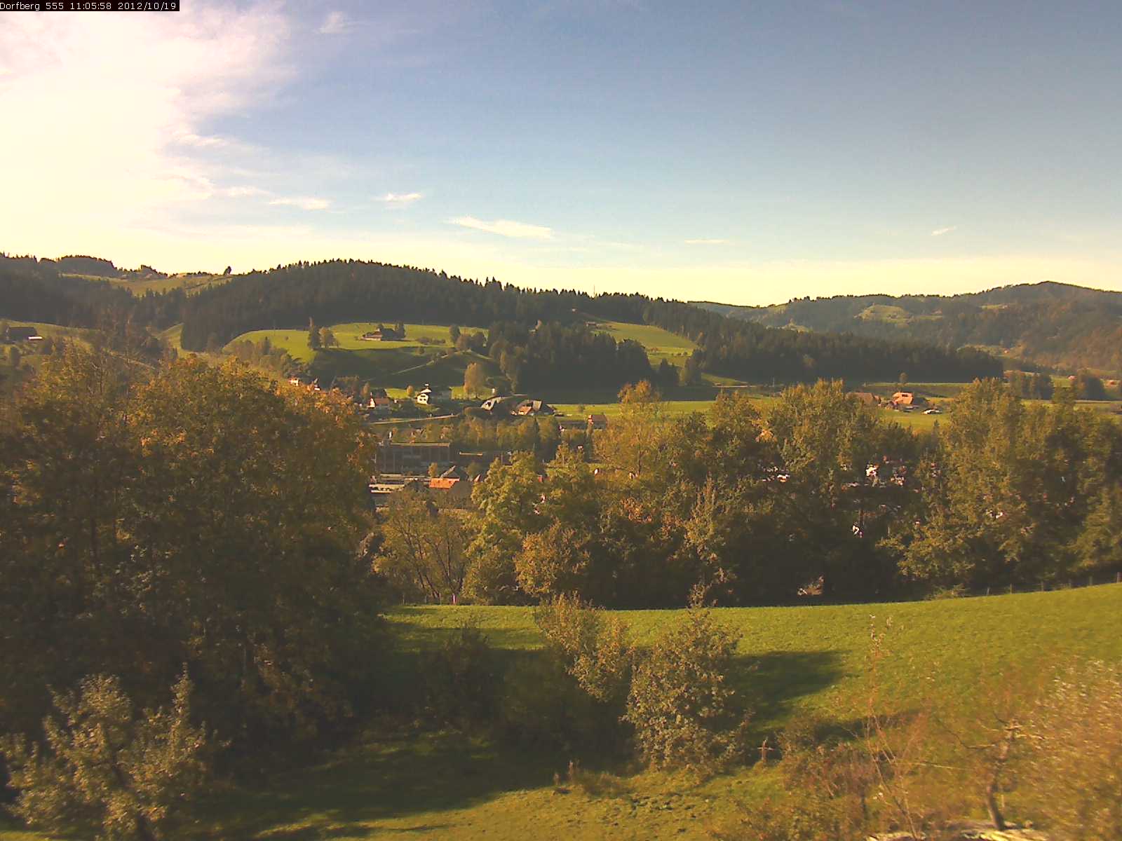 Webcam-Bild: Aussicht vom Dorfberg in Langnau 20121019-110600