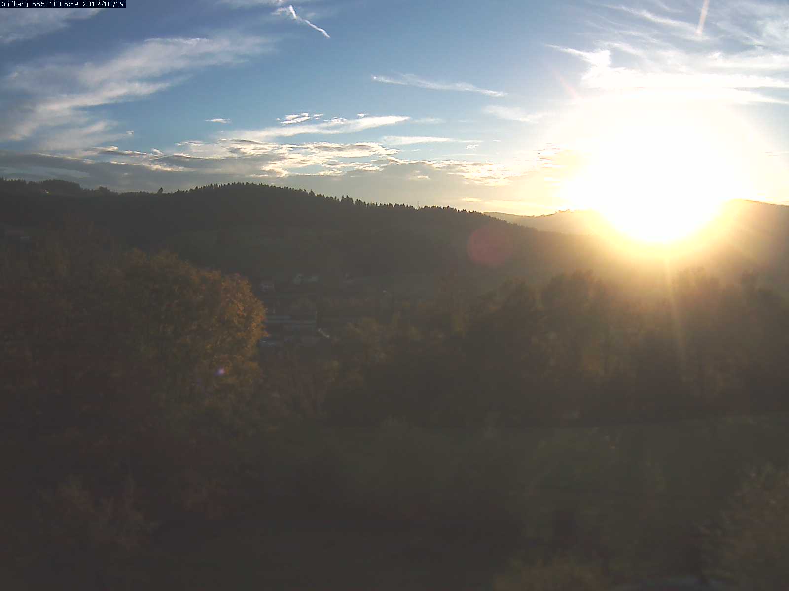 Webcam-Bild: Aussicht vom Dorfberg in Langnau 20121019-180601
