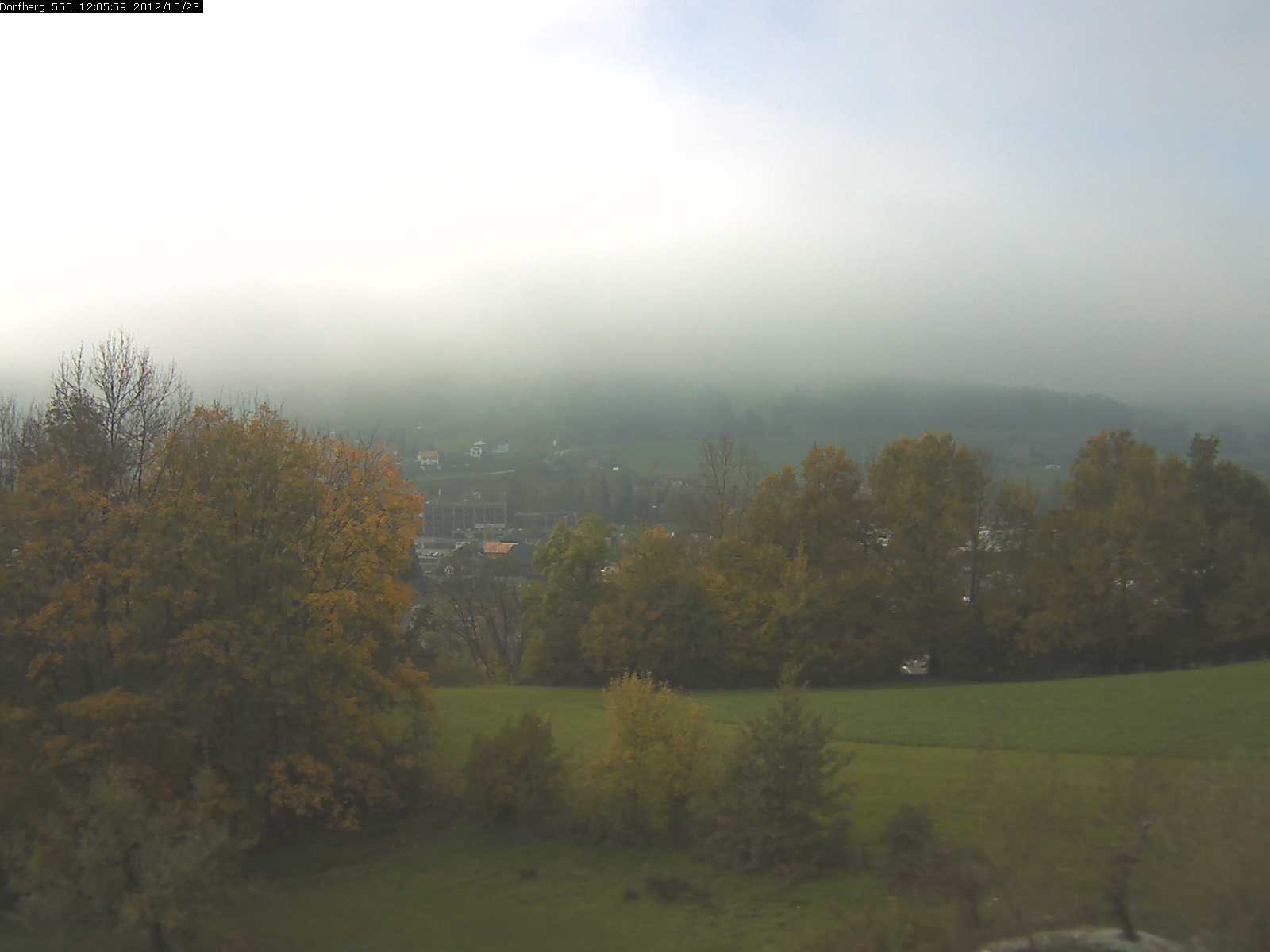 Webcam-Bild: Aussicht vom Dorfberg in Langnau 20121023-120600