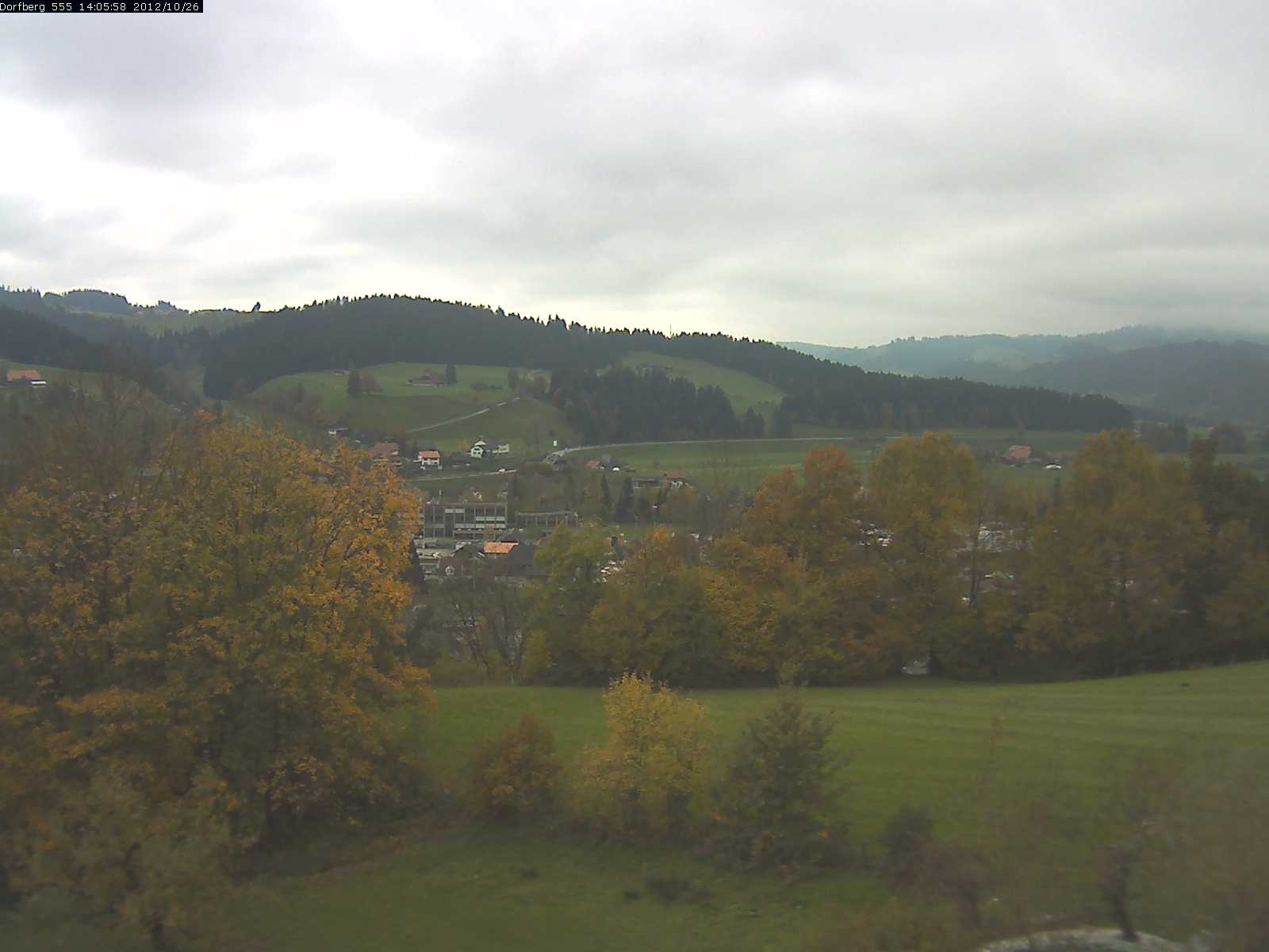 Webcam-Bild: Aussicht vom Dorfberg in Langnau 20121026-140600