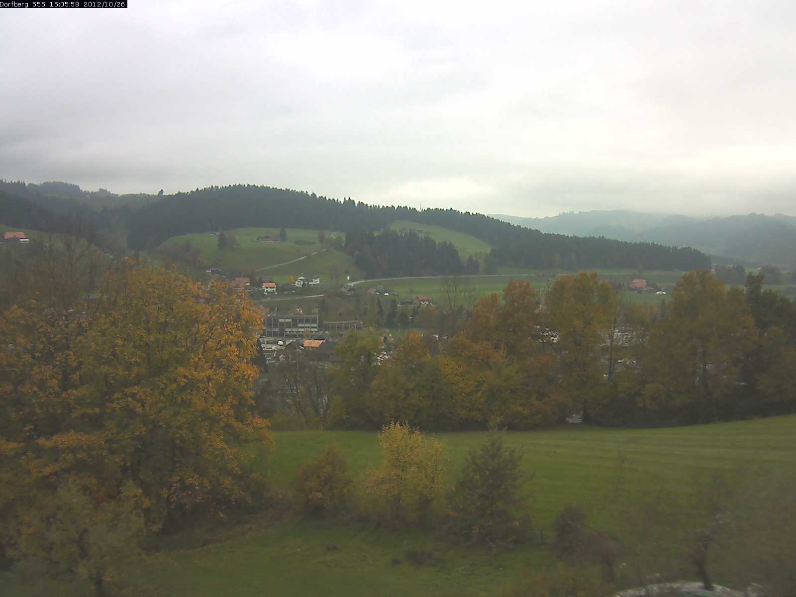 Webcam-Bild: Aussicht vom Dorfberg in Langnau 20121026-150600