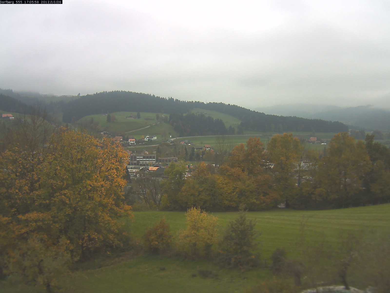Webcam-Bild: Aussicht vom Dorfberg in Langnau 20121026-170600