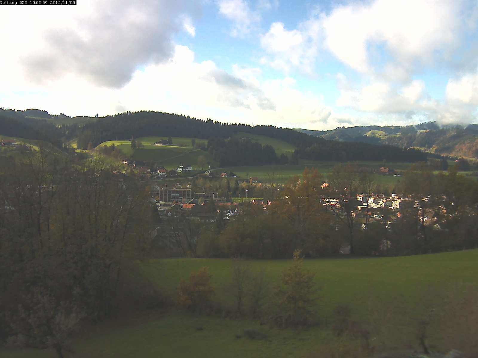 Webcam-Bild: Aussicht vom Dorfberg in Langnau 20121105-100600