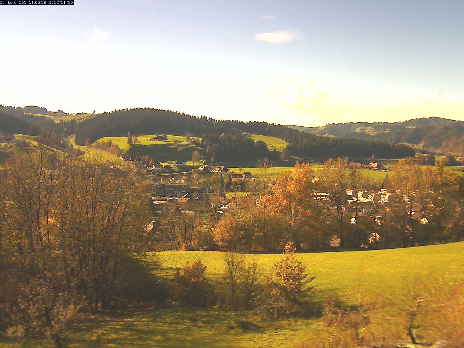 Webcam-Bild: Aussicht vom Dorfberg in Langnau 20121105-110600