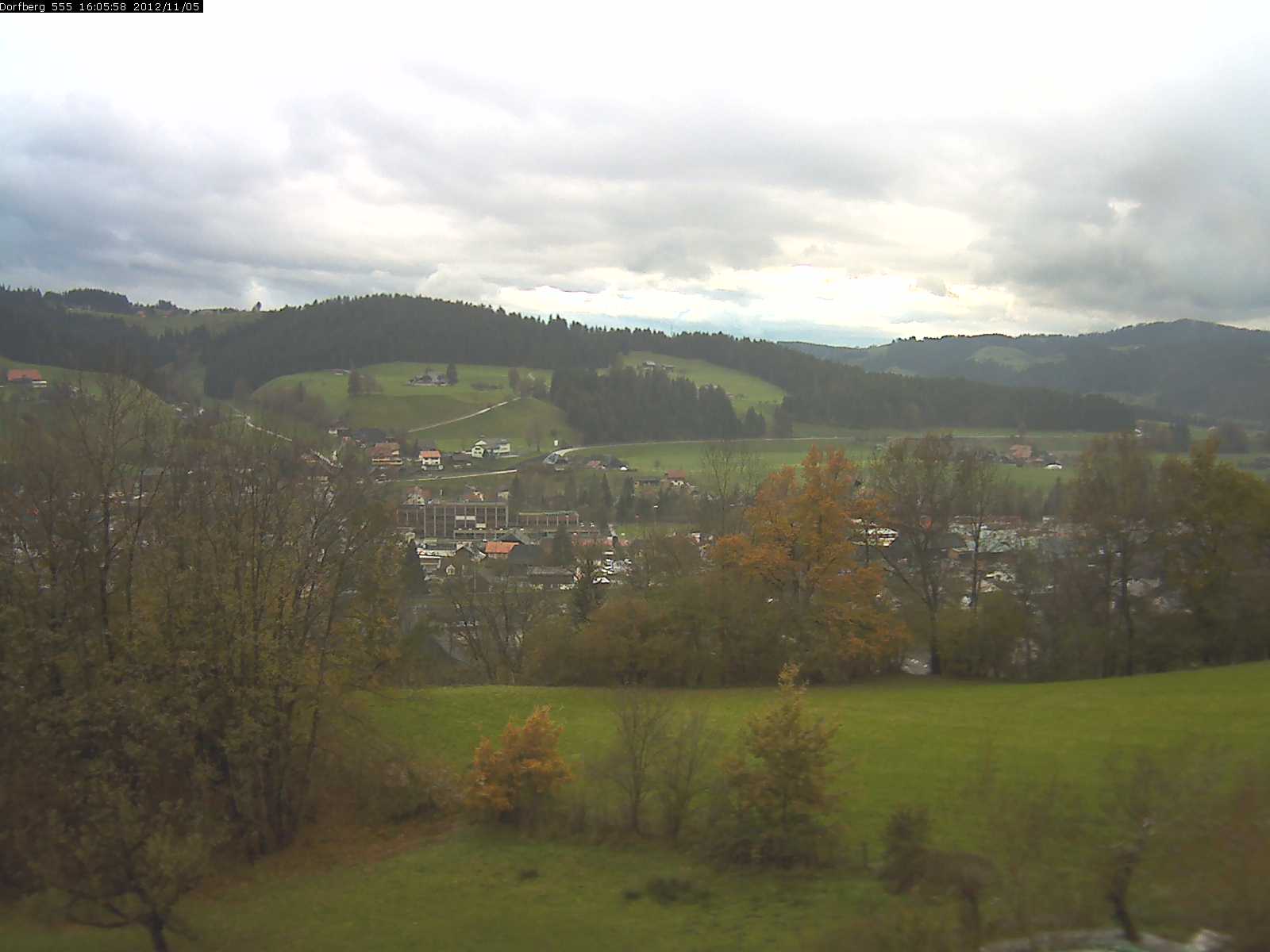 Webcam-Bild: Aussicht vom Dorfberg in Langnau 20121105-160600