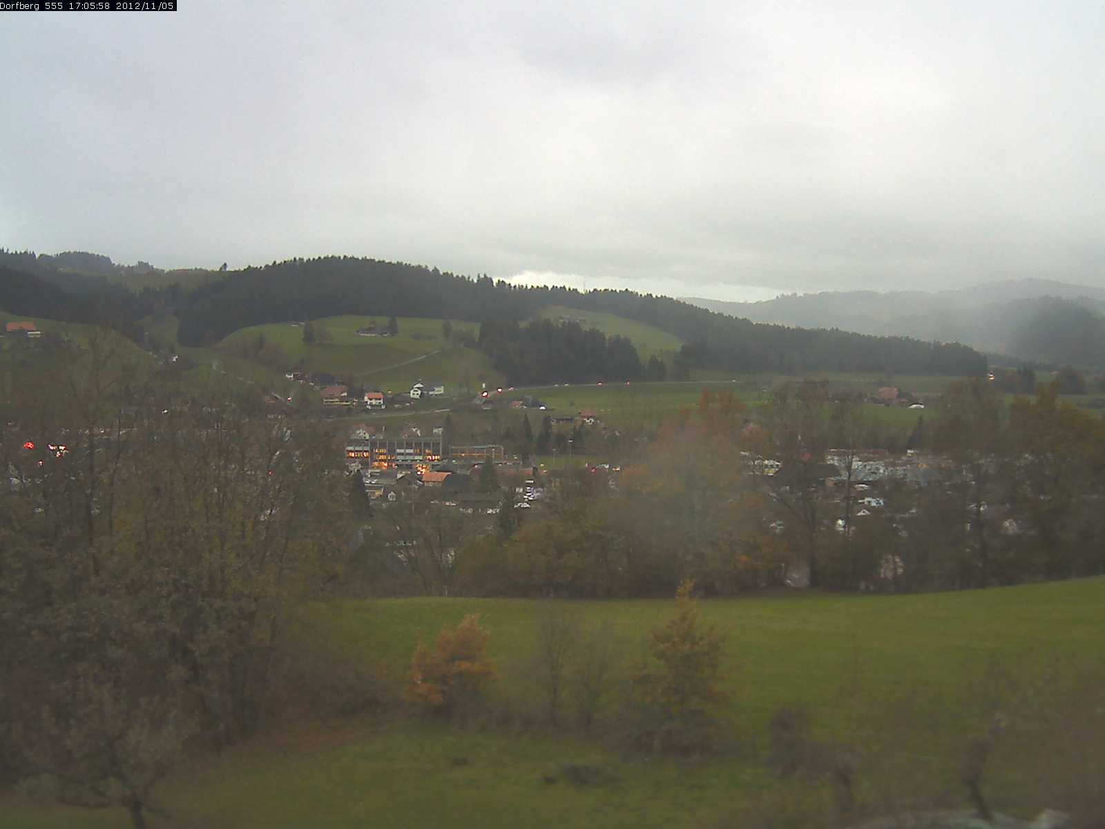 Webcam-Bild: Aussicht vom Dorfberg in Langnau 20121105-170600