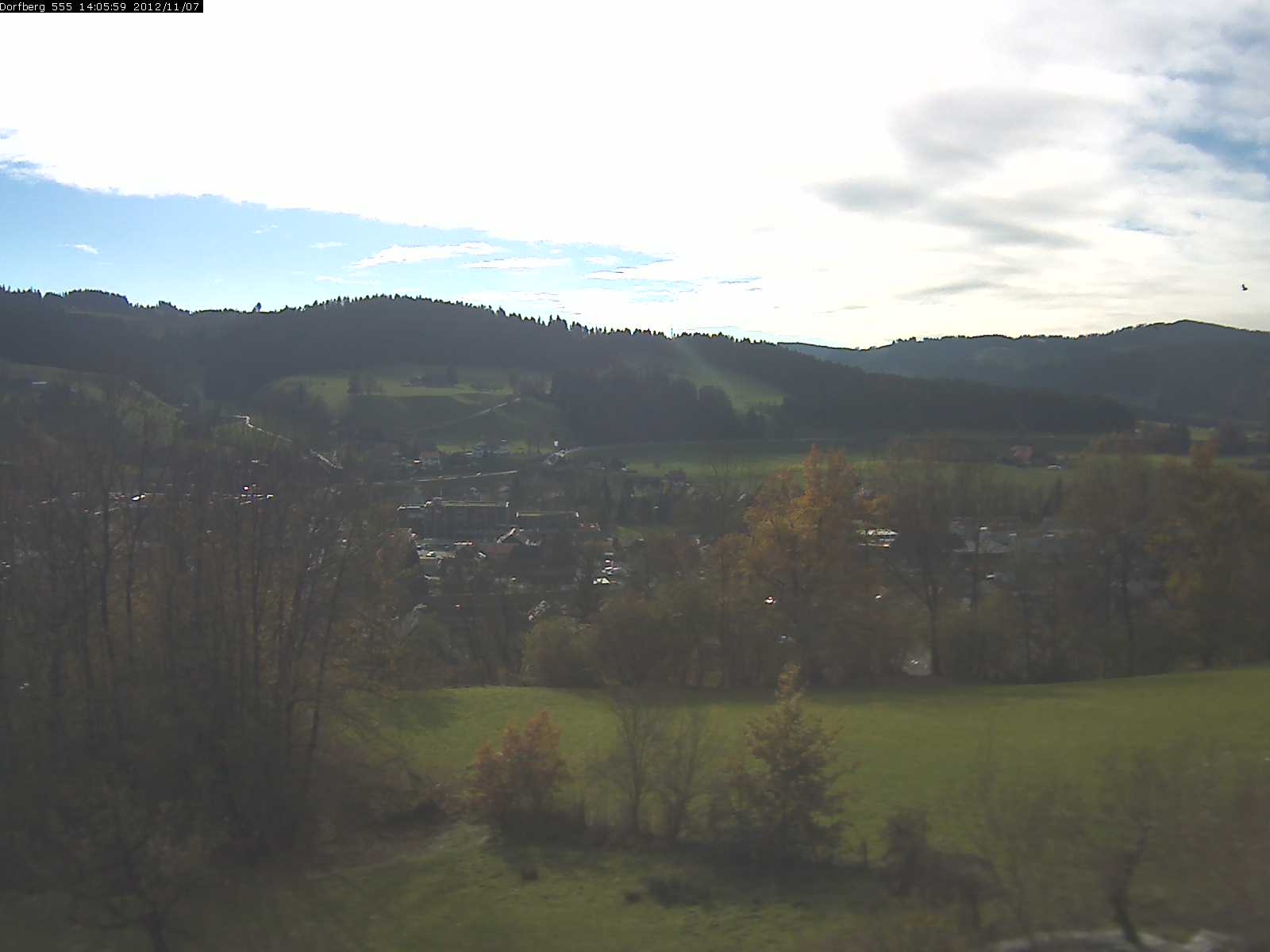 Webcam-Bild: Aussicht vom Dorfberg in Langnau 20121107-140600