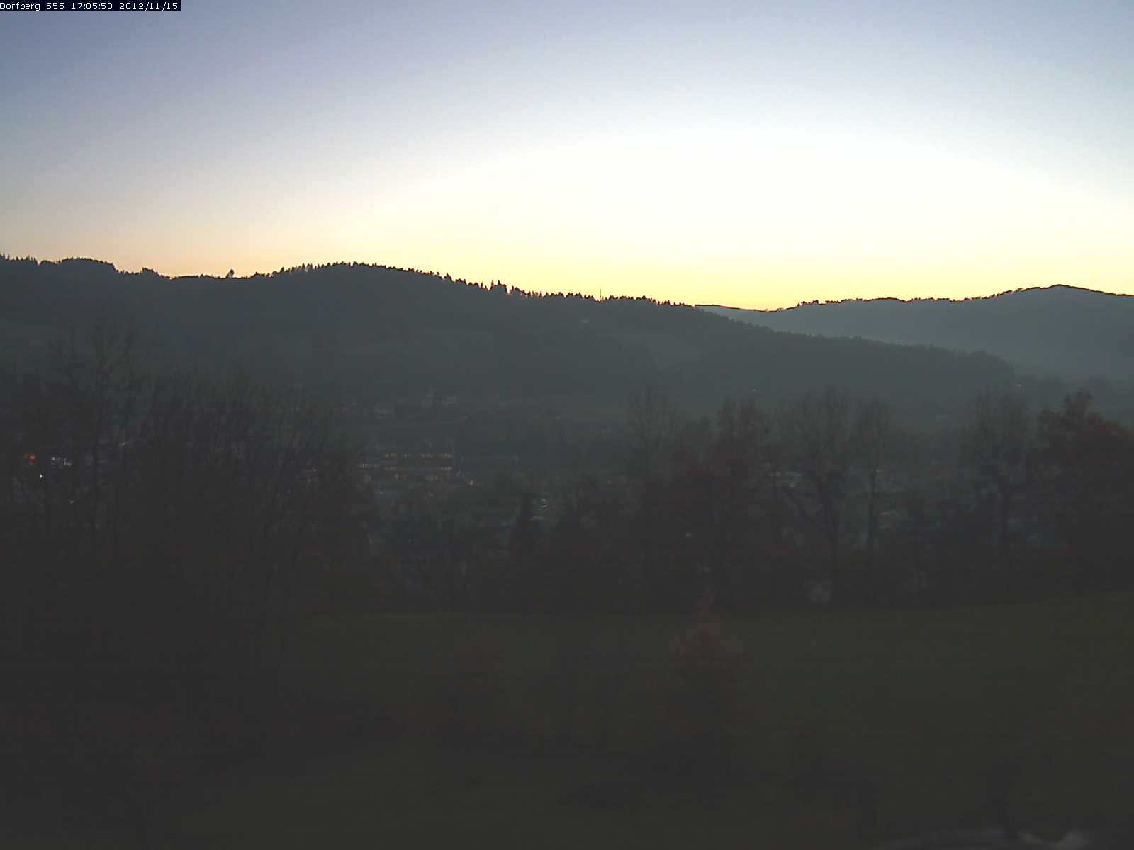 Webcam-Bild: Aussicht vom Dorfberg in Langnau 20121115-170600