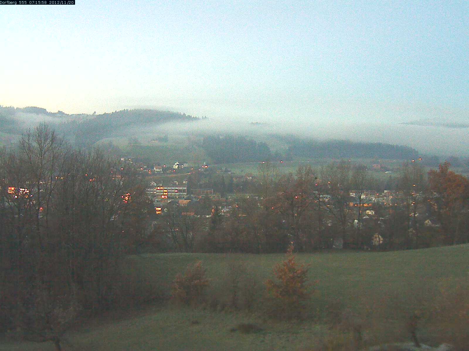 Webcam-Bild: Aussicht vom Dorfberg in Langnau 20121120-071600