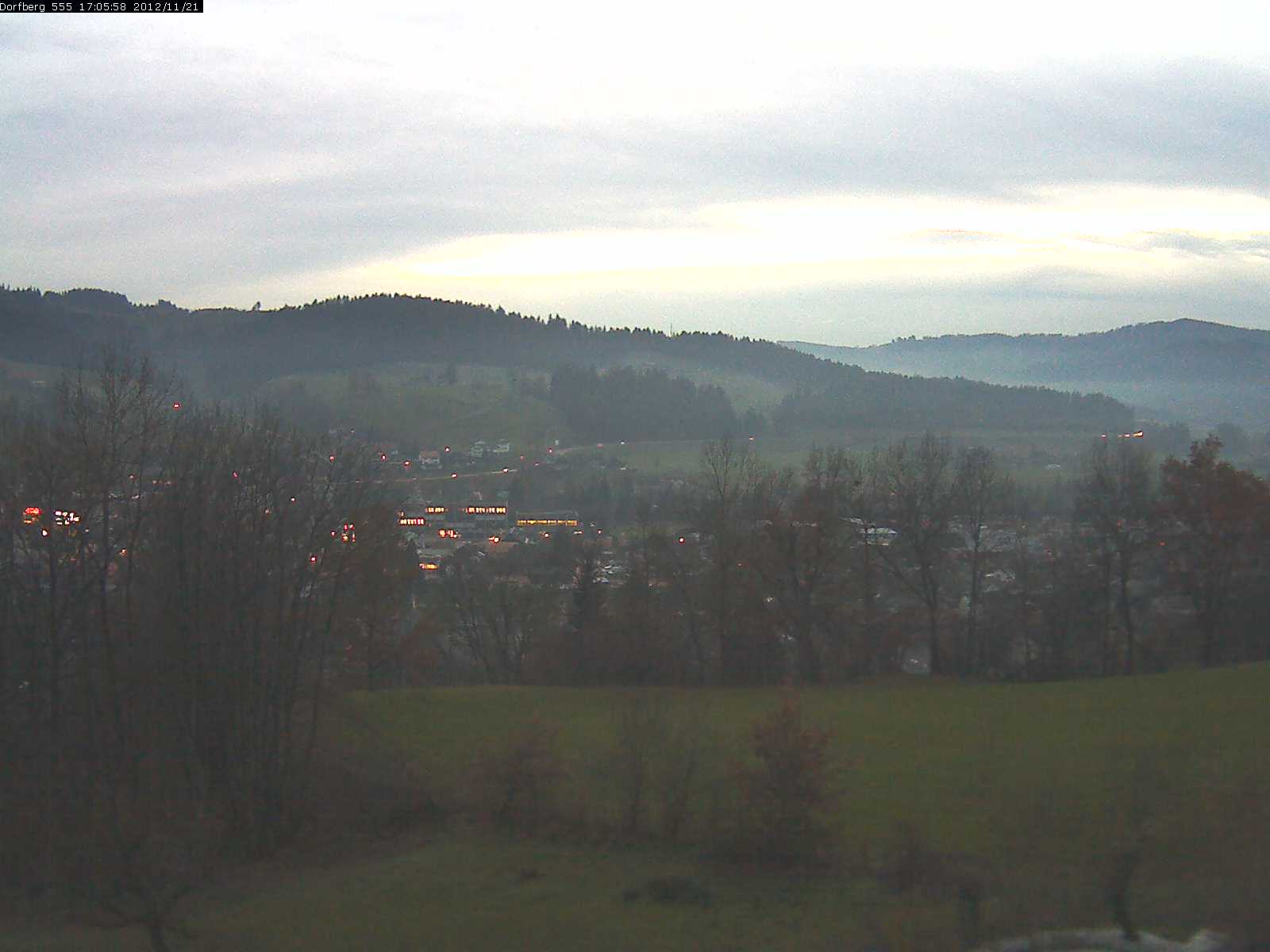 Webcam-Bild: Aussicht vom Dorfberg in Langnau 20121121-170600