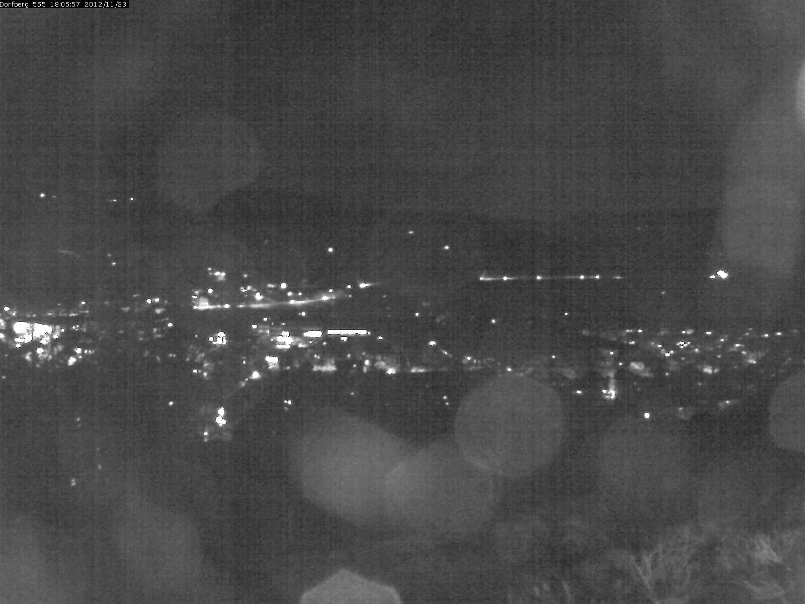Webcam-Bild: Aussicht vom Dorfberg in Langnau 20121123-180600