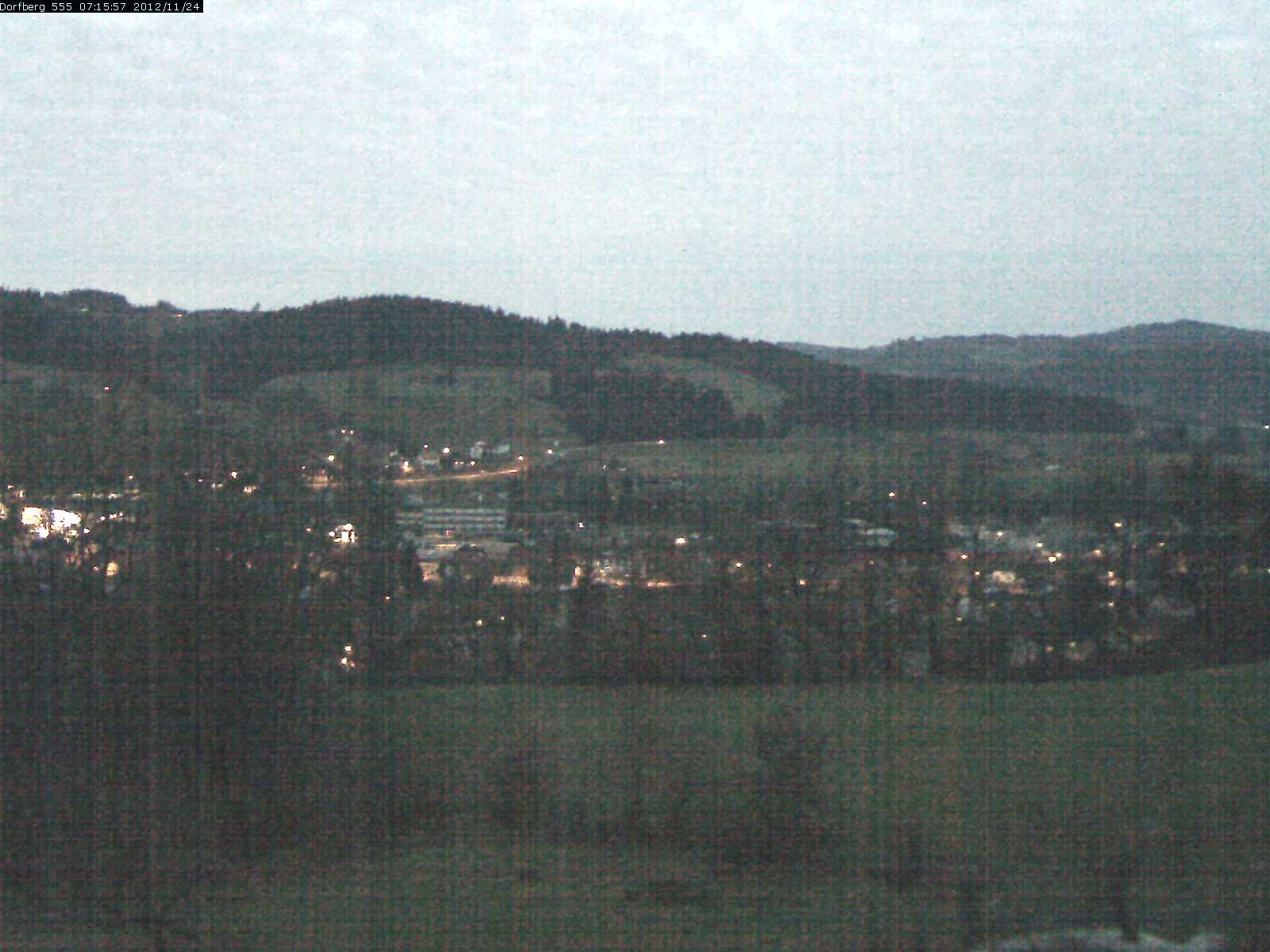 Webcam-Bild: Aussicht vom Dorfberg in Langnau 20121124-071600