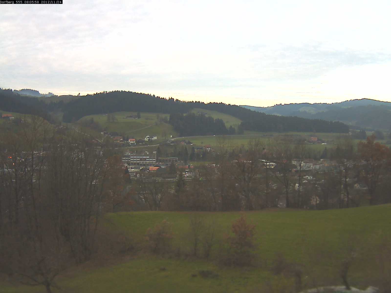 Webcam-Bild: Aussicht vom Dorfberg in Langnau 20121124-080600