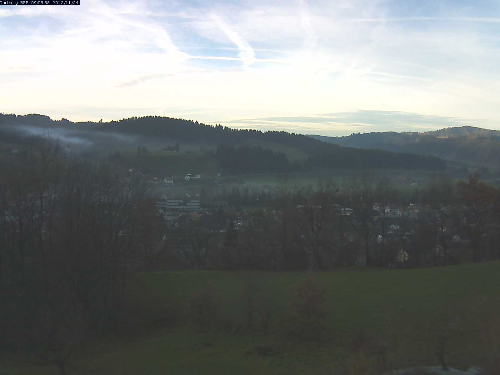 Webcam-Bild: Aussicht vom Dorfberg in Langnau 20121124-090600