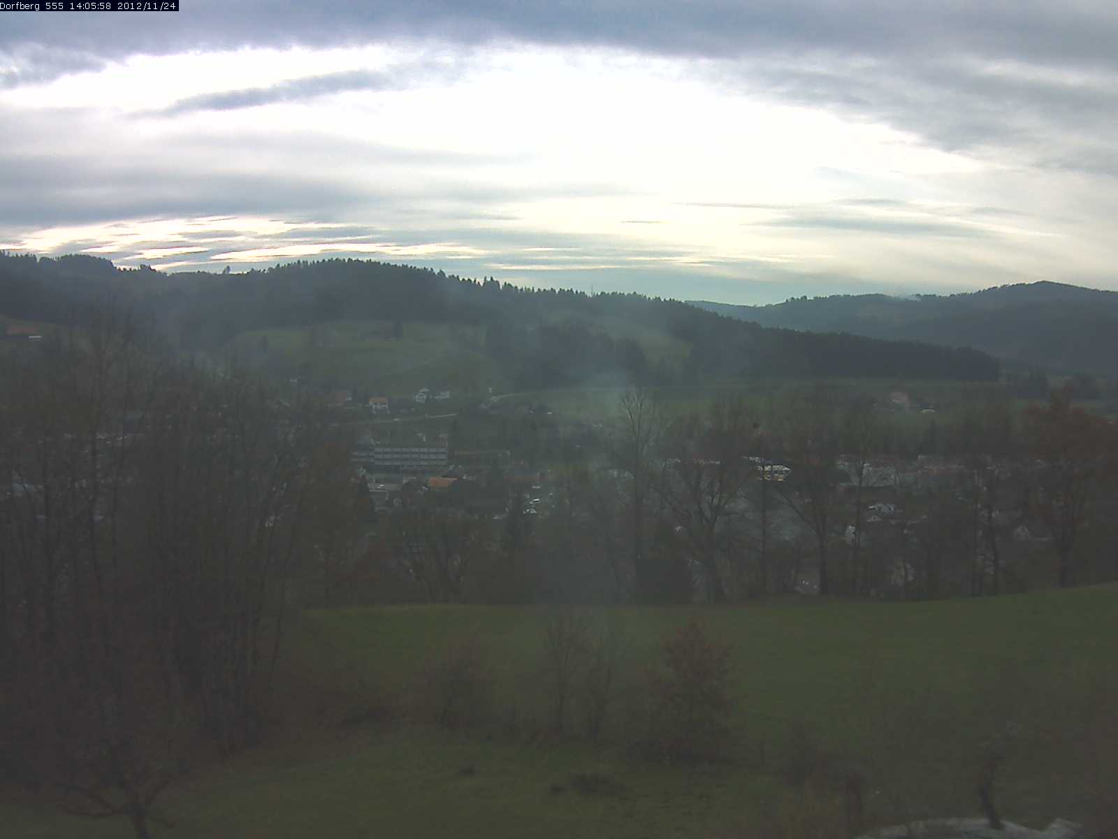 Webcam-Bild: Aussicht vom Dorfberg in Langnau 20121124-140600
