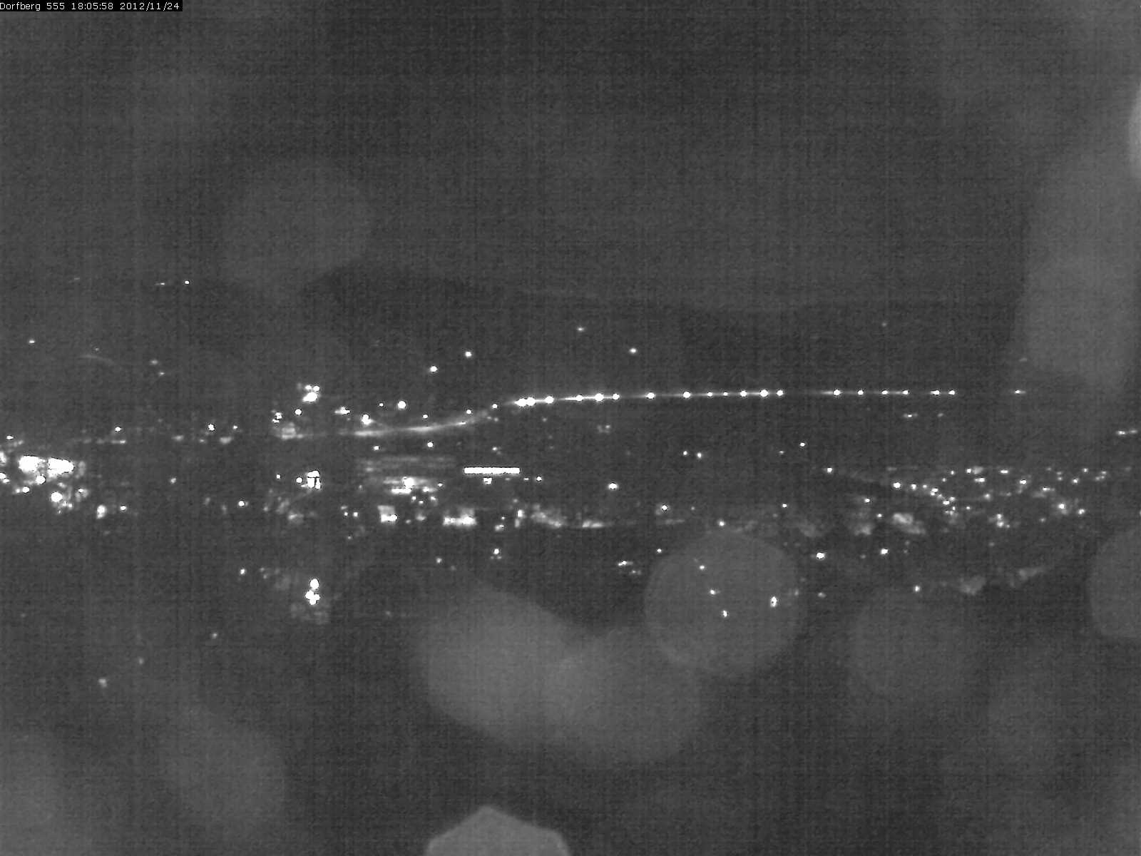 Webcam-Bild: Aussicht vom Dorfberg in Langnau 20121124-180600
