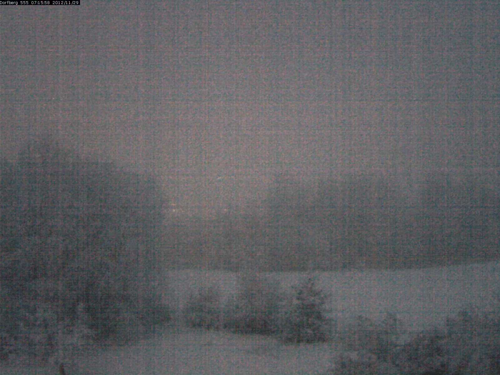 Webcam-Bild: Aussicht vom Dorfberg in Langnau 20121129-071600