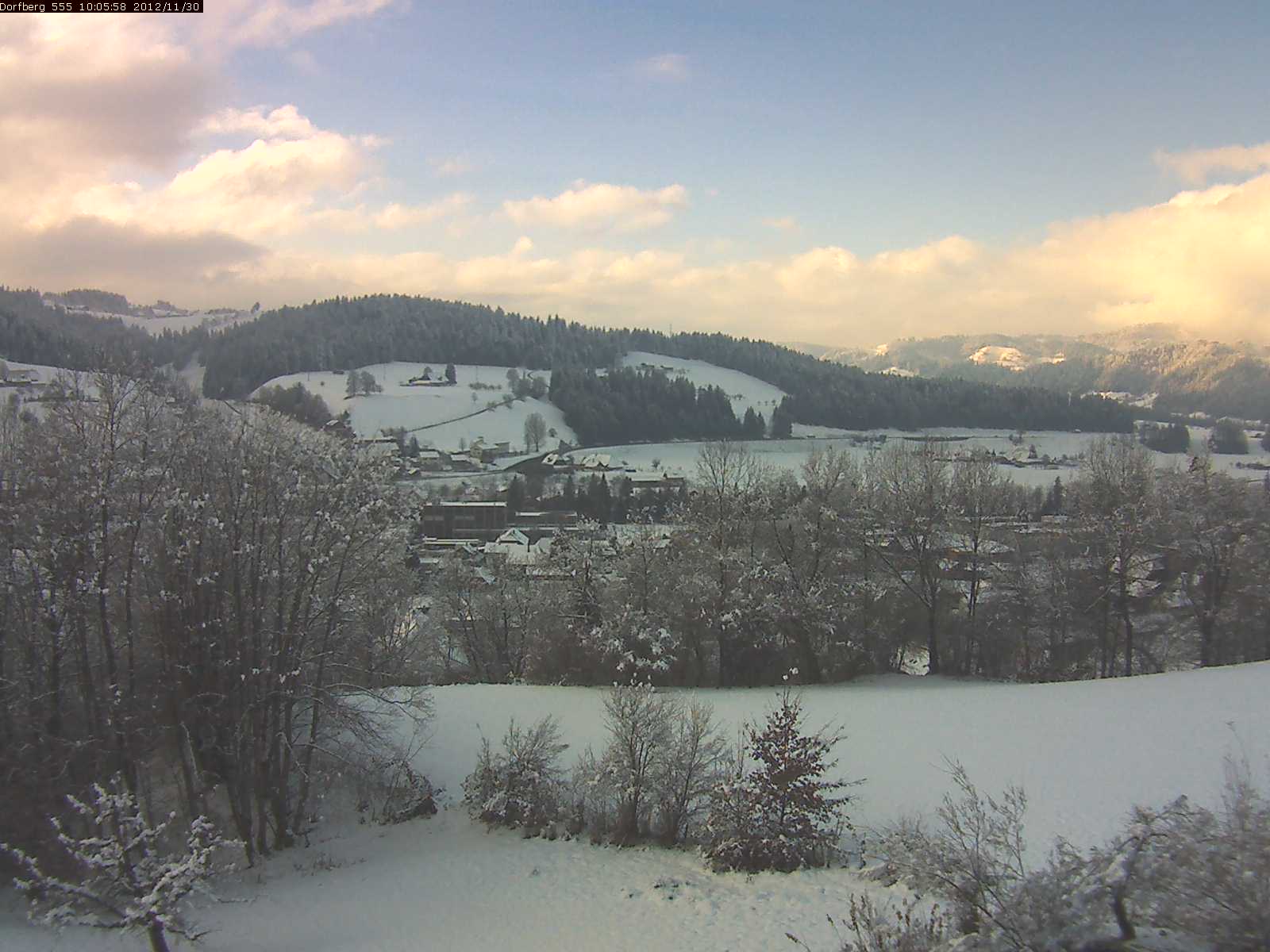 Webcam-Bild: Aussicht vom Dorfberg in Langnau 20121130-100600