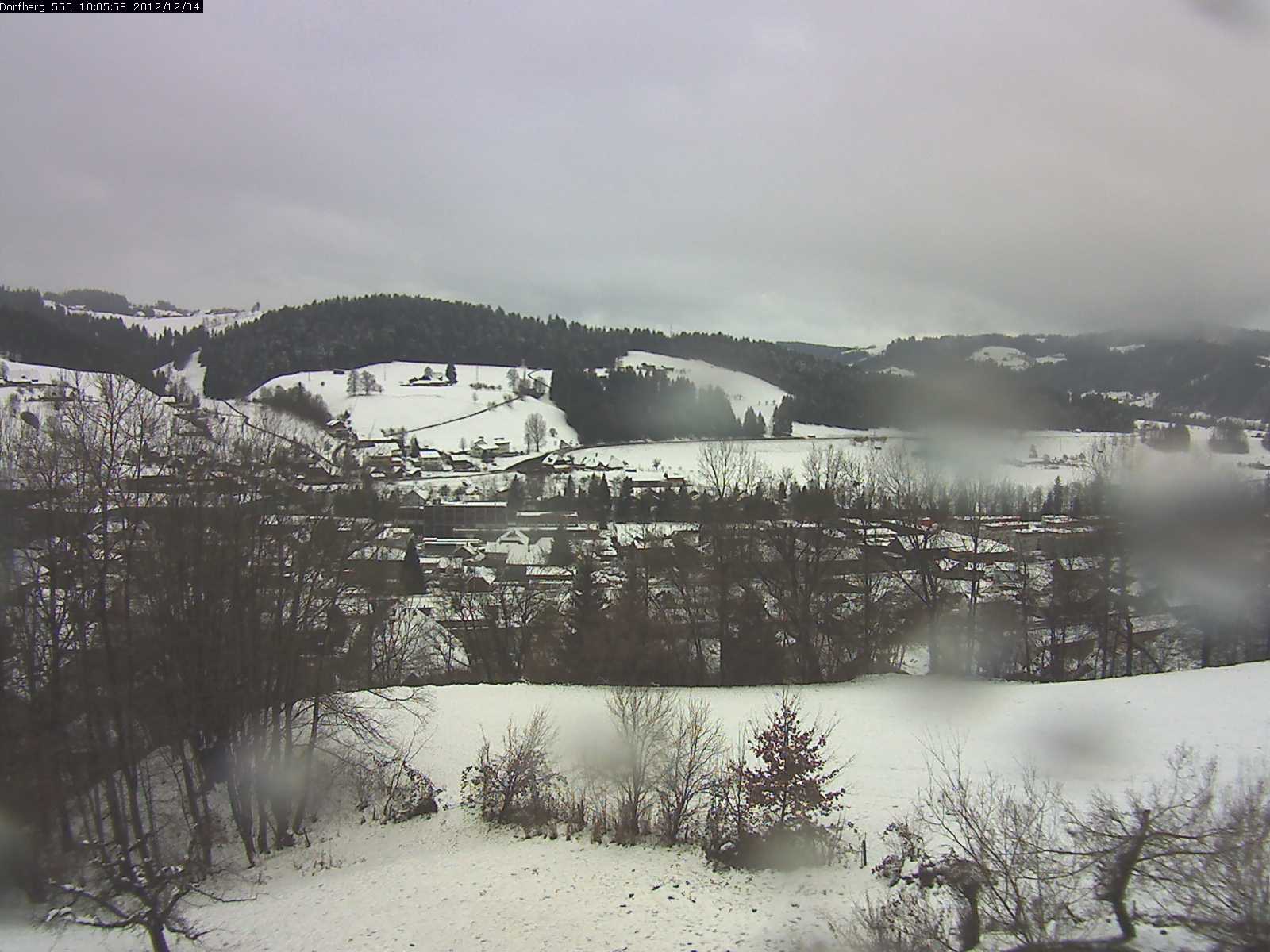 Webcam-Bild: Aussicht vom Dorfberg in Langnau 20121204-100600