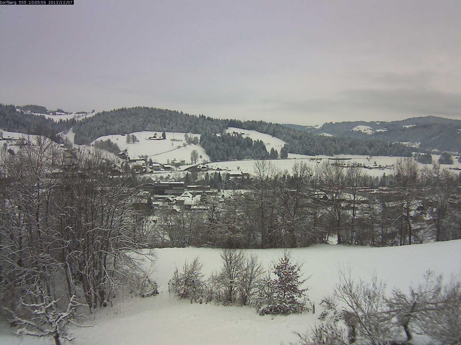 Webcam-Bild: Aussicht vom Dorfberg in Langnau 20121207-100600