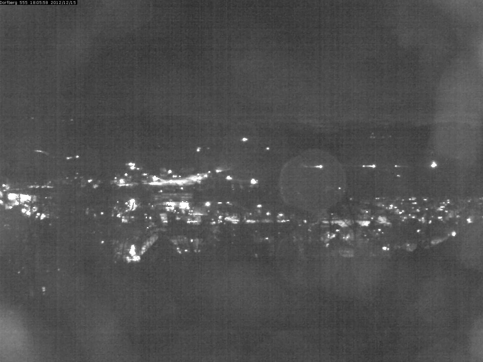 Webcam-Bild: Aussicht vom Dorfberg in Langnau 20121215-180600
