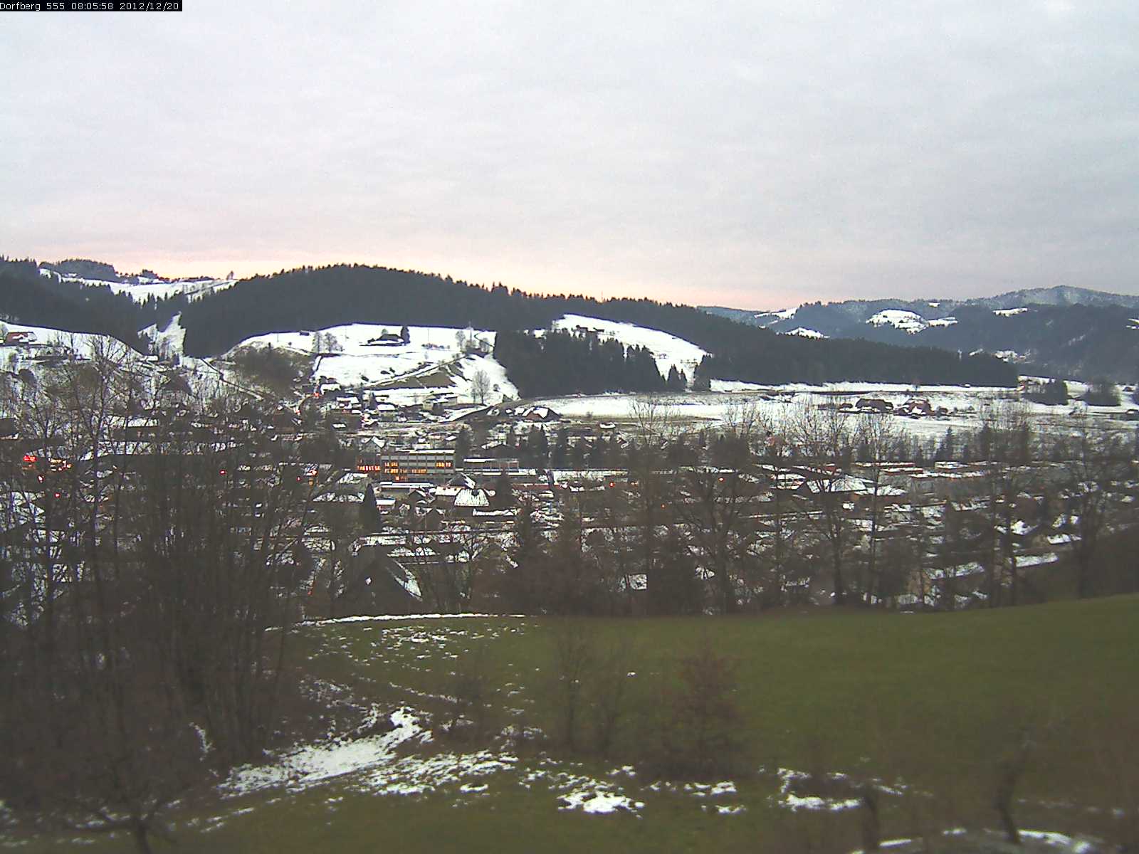 Webcam-Bild: Aussicht vom Dorfberg in Langnau 20121220-080600