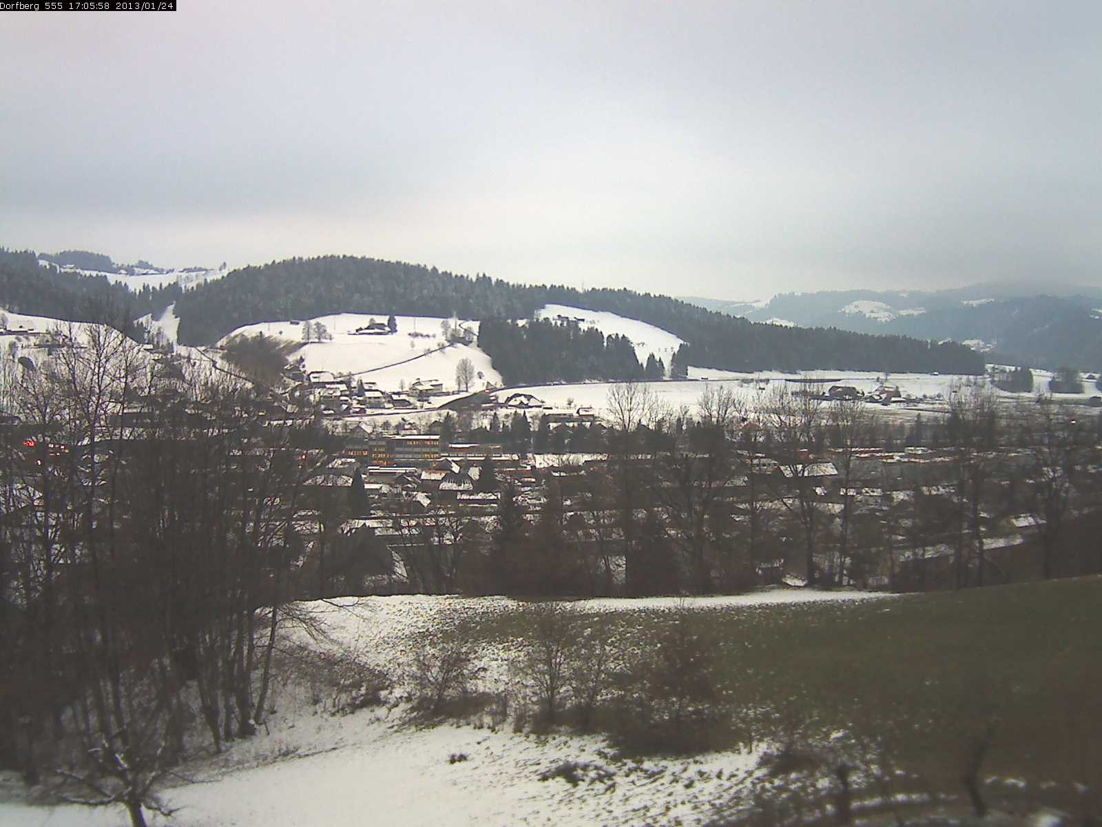 Webcam-Bild: Aussicht vom Dorfberg in Langnau 20130124-170600